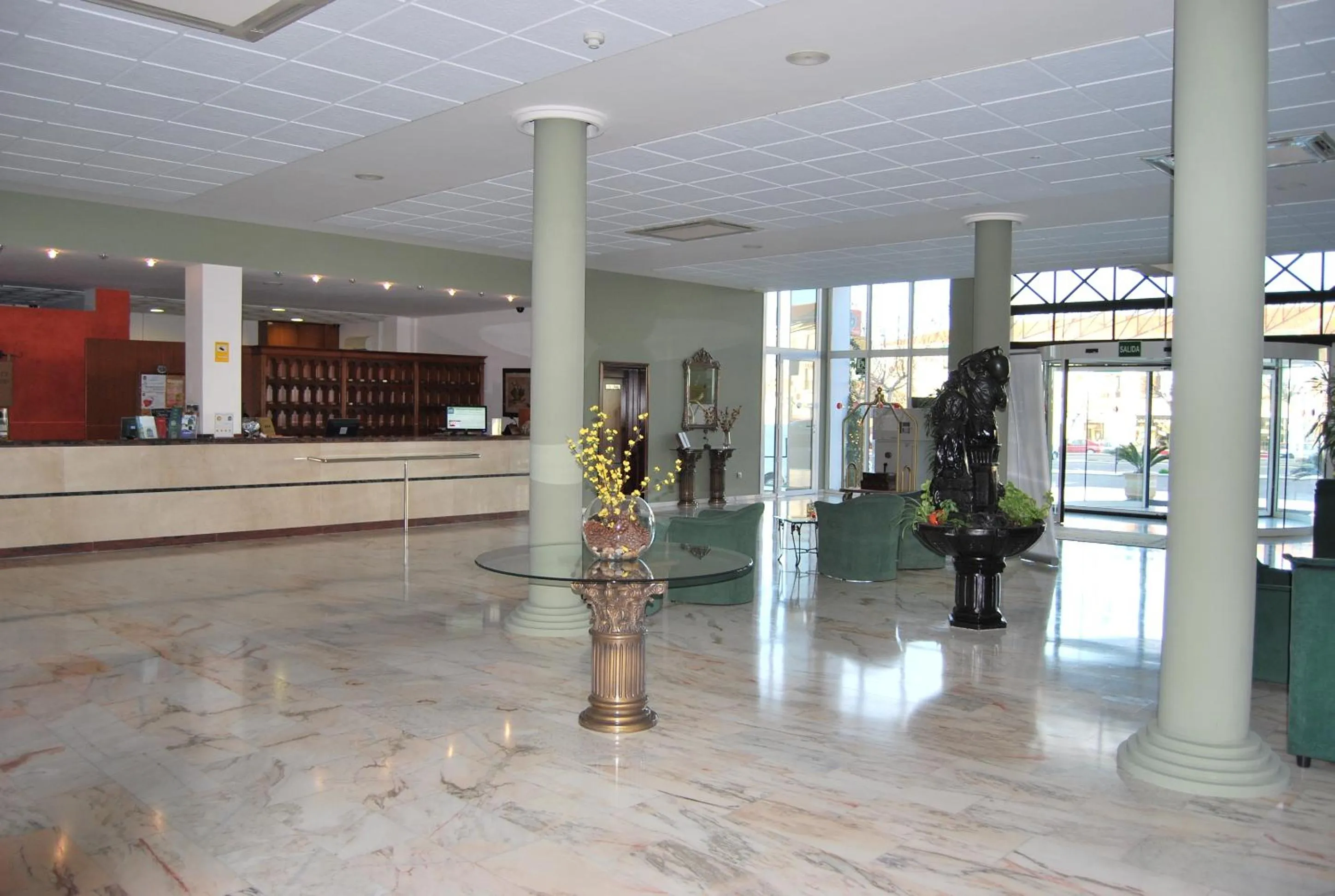 Day in Hotel Heredero