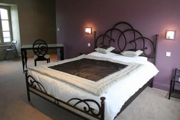 Photo of the whole room, Bed in Demeures & Châteaux, La Ferme des Mares