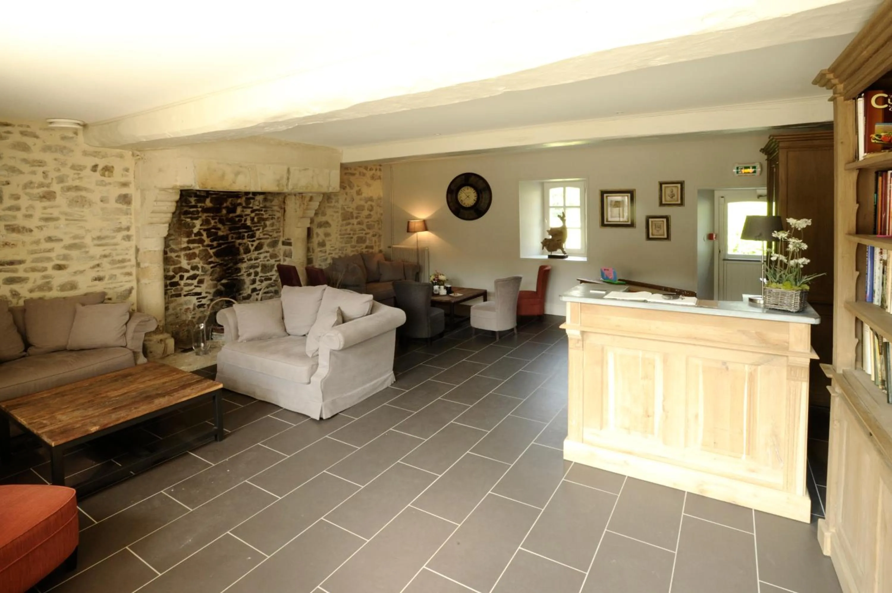 Lobby or reception in Demeures & Châteaux, La Ferme des Mares