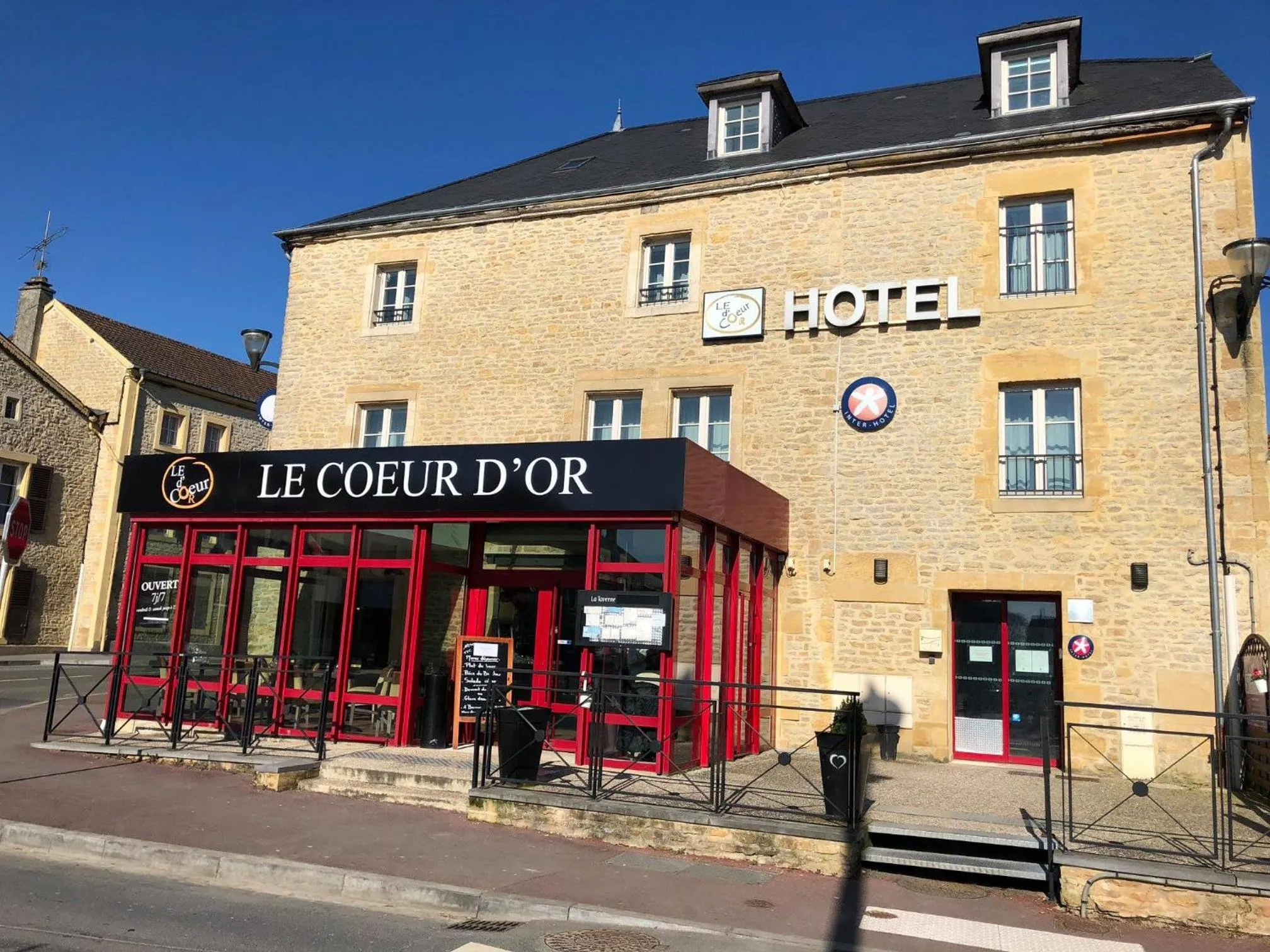 Property building in The Originals City, Hôtel Le Coeur d'Or, Sedan Est