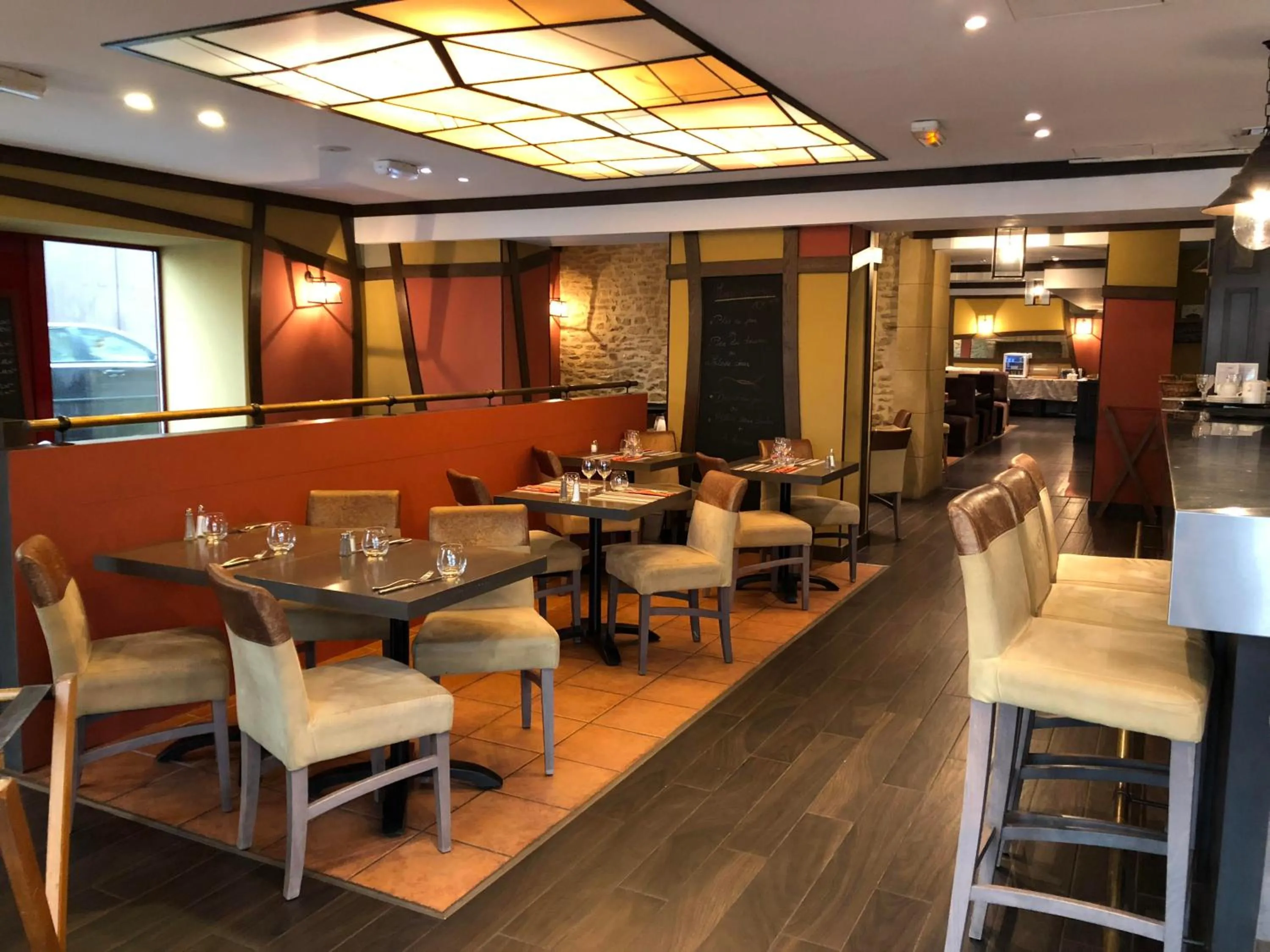 Restaurant/places to eat in The Originals City, Hôtel Le Coeur d'Or, Sedan Est