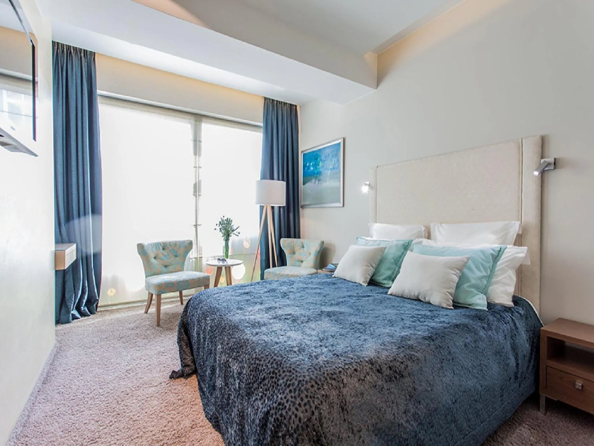 Bed in Soleil Boutique H