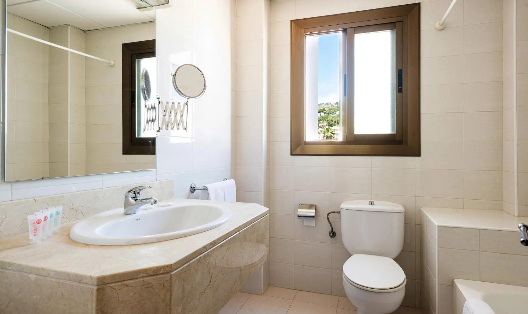 Bathroom in Hotel Gaya