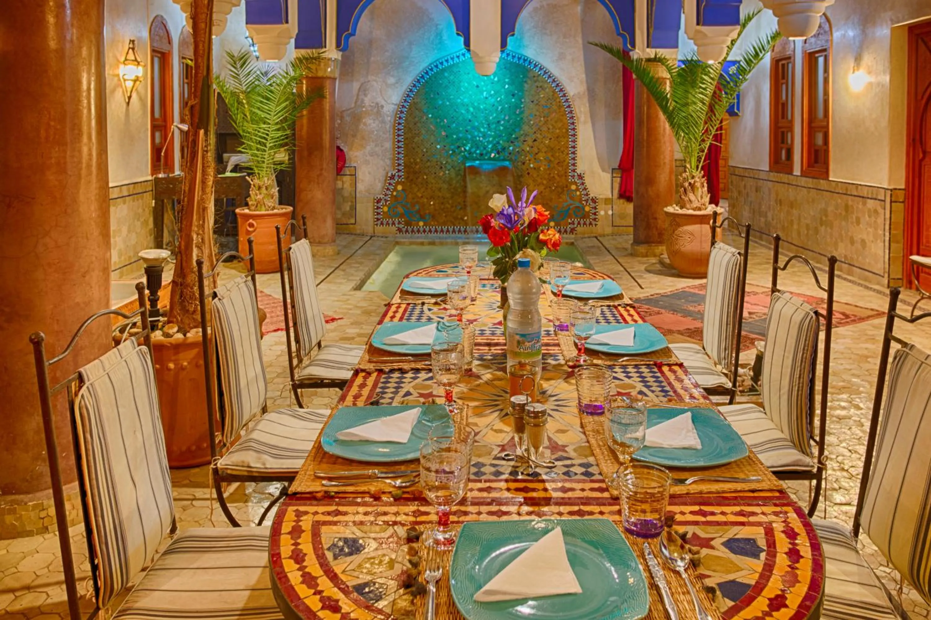 Restaurant/places to eat in Riad Kenzo