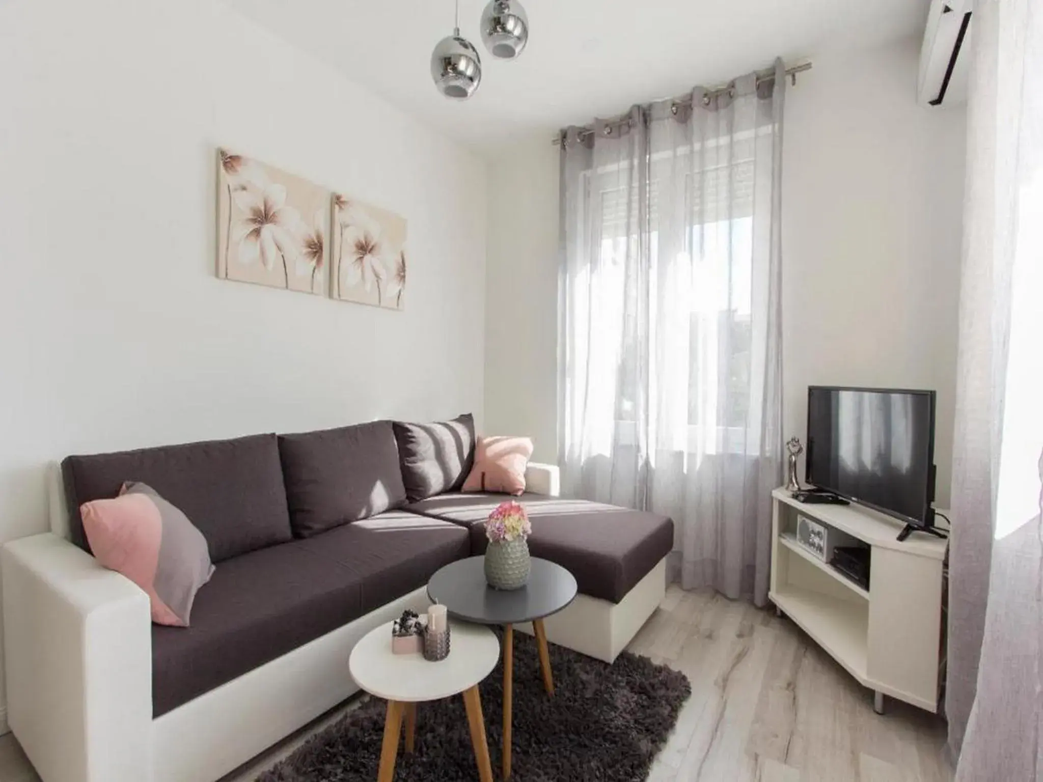Crystal Apartment Crystal Apartment