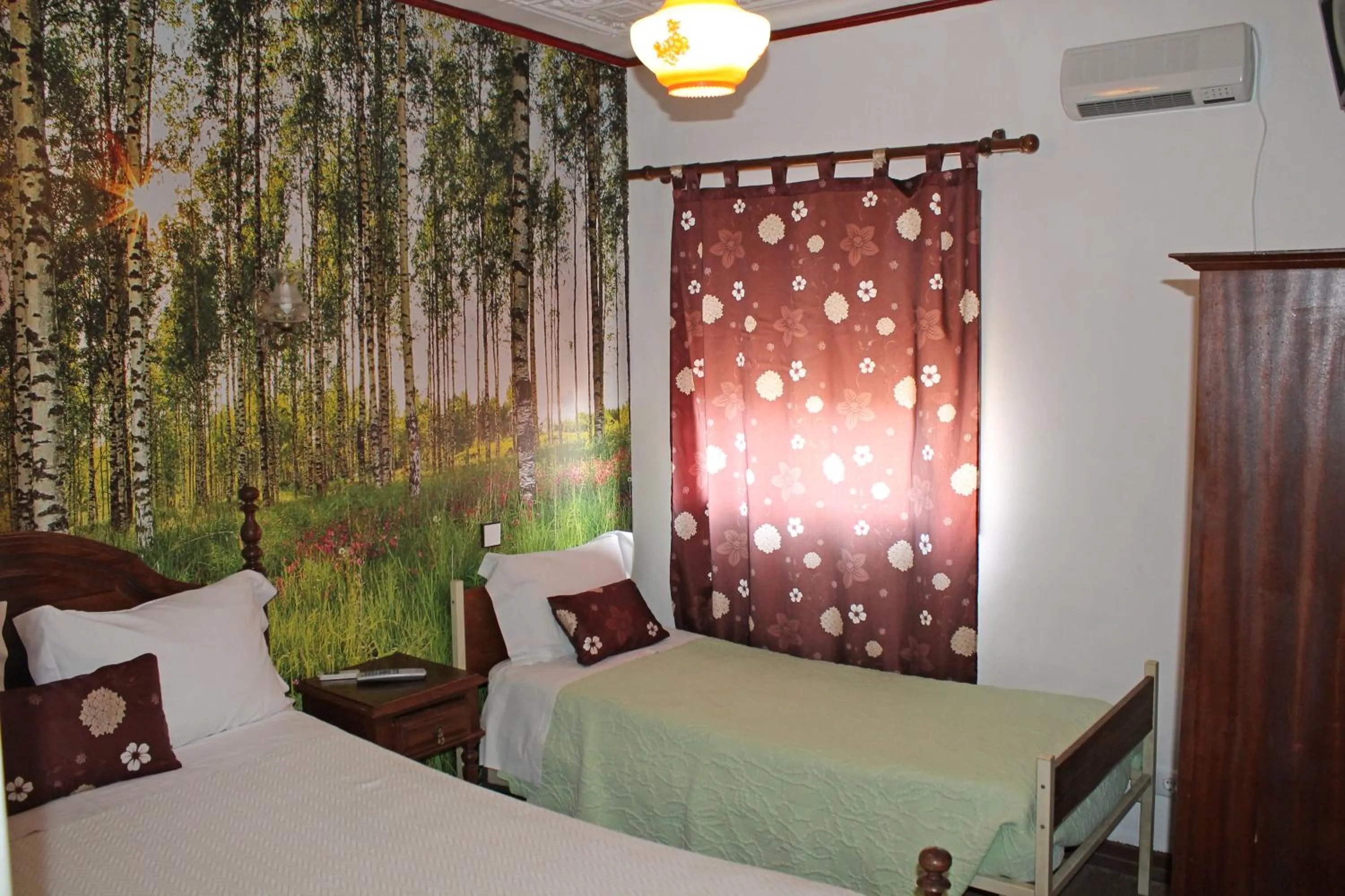 Bedroom, Bed in Pensão França