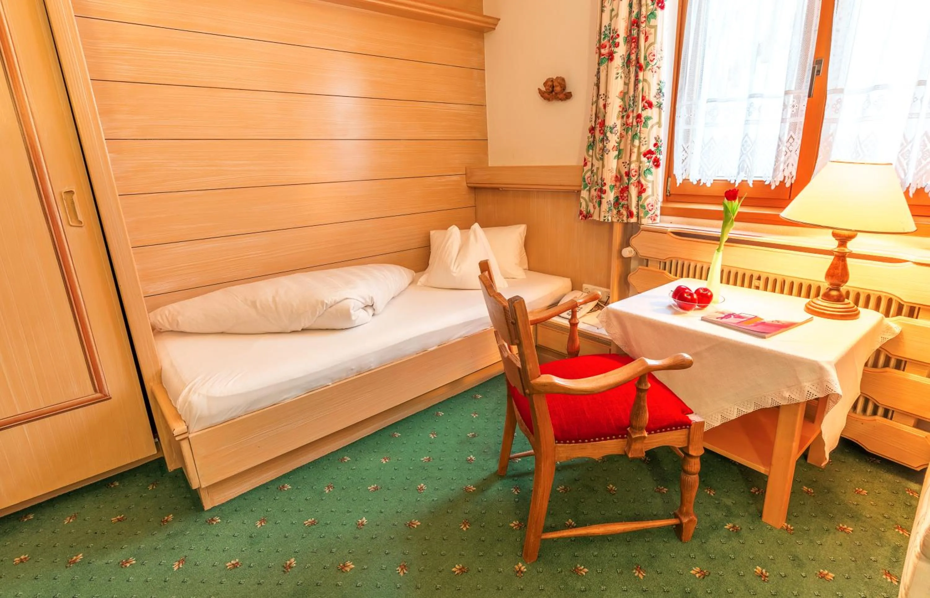 Photo of the whole room, Bed in Hotel Antonius