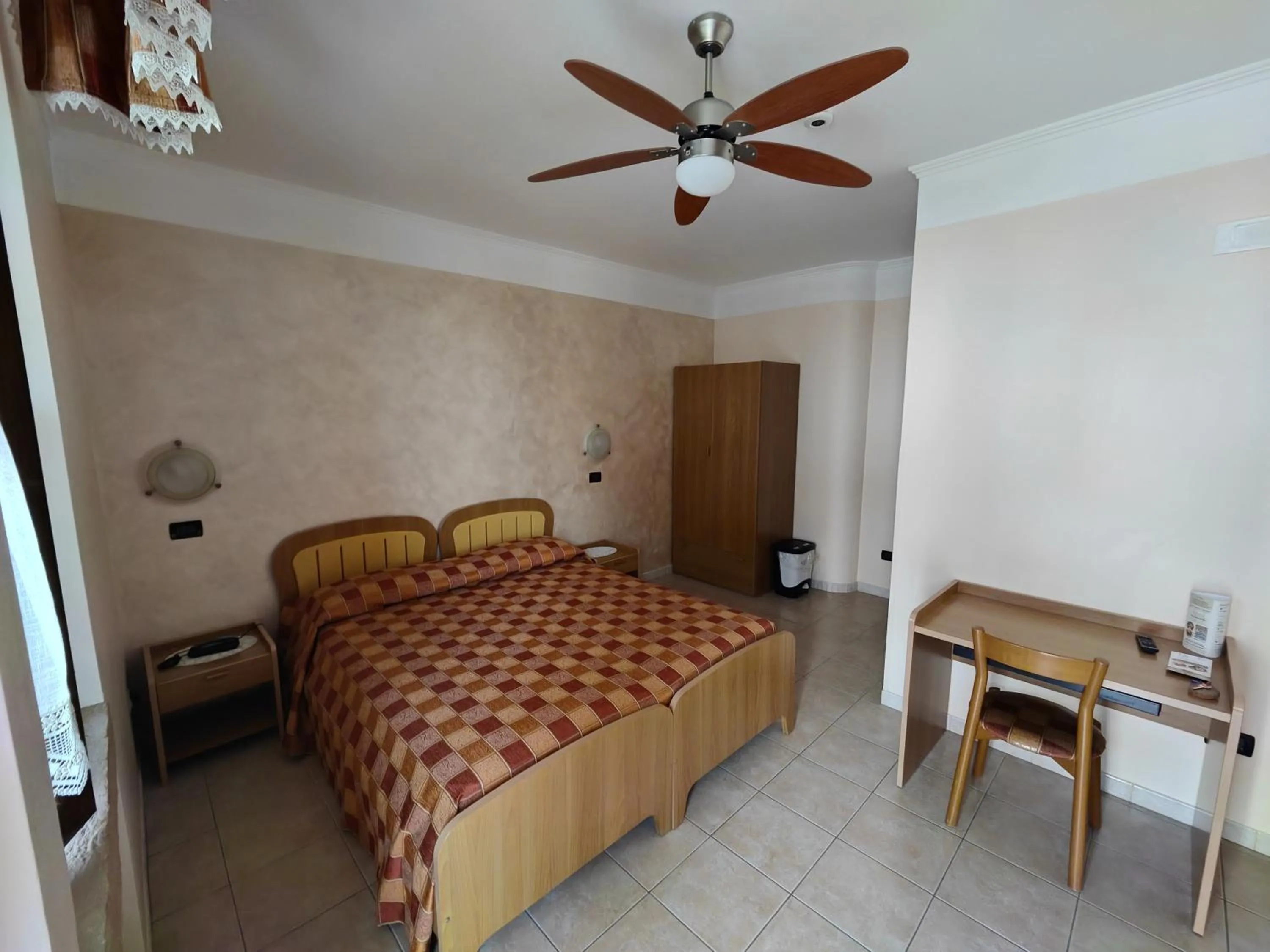 Double Room - single occupancy in Affittacamere La Madonnina