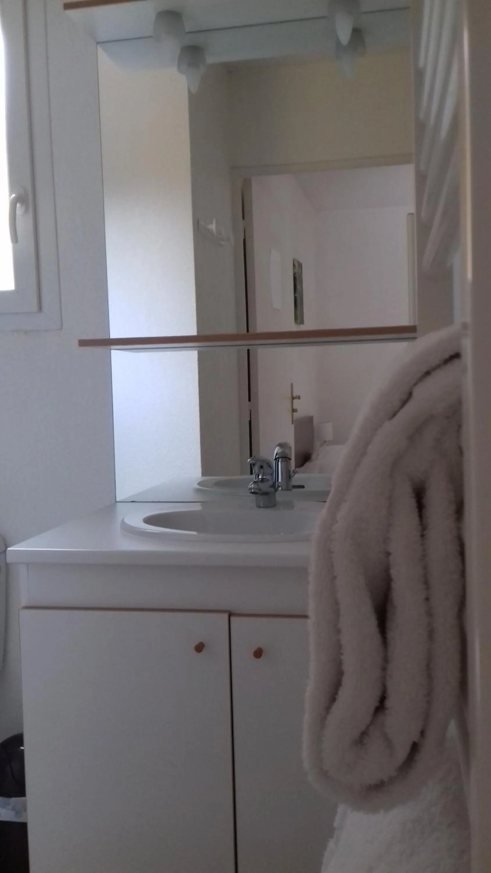 Bathroom in Résid'Artel Cadarache - ITER