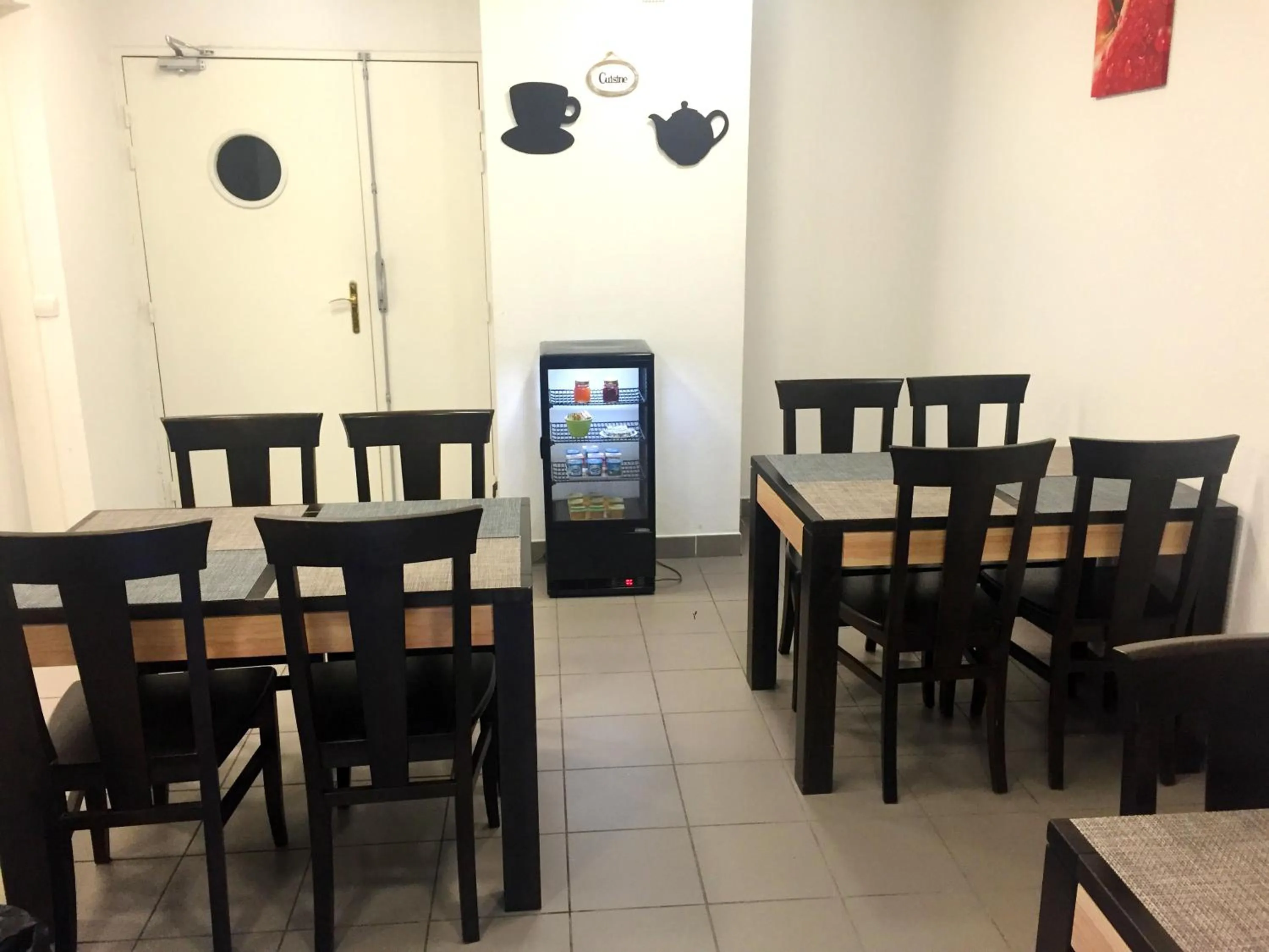 Continental breakfast in Résid'Artel Cadarache - ITER