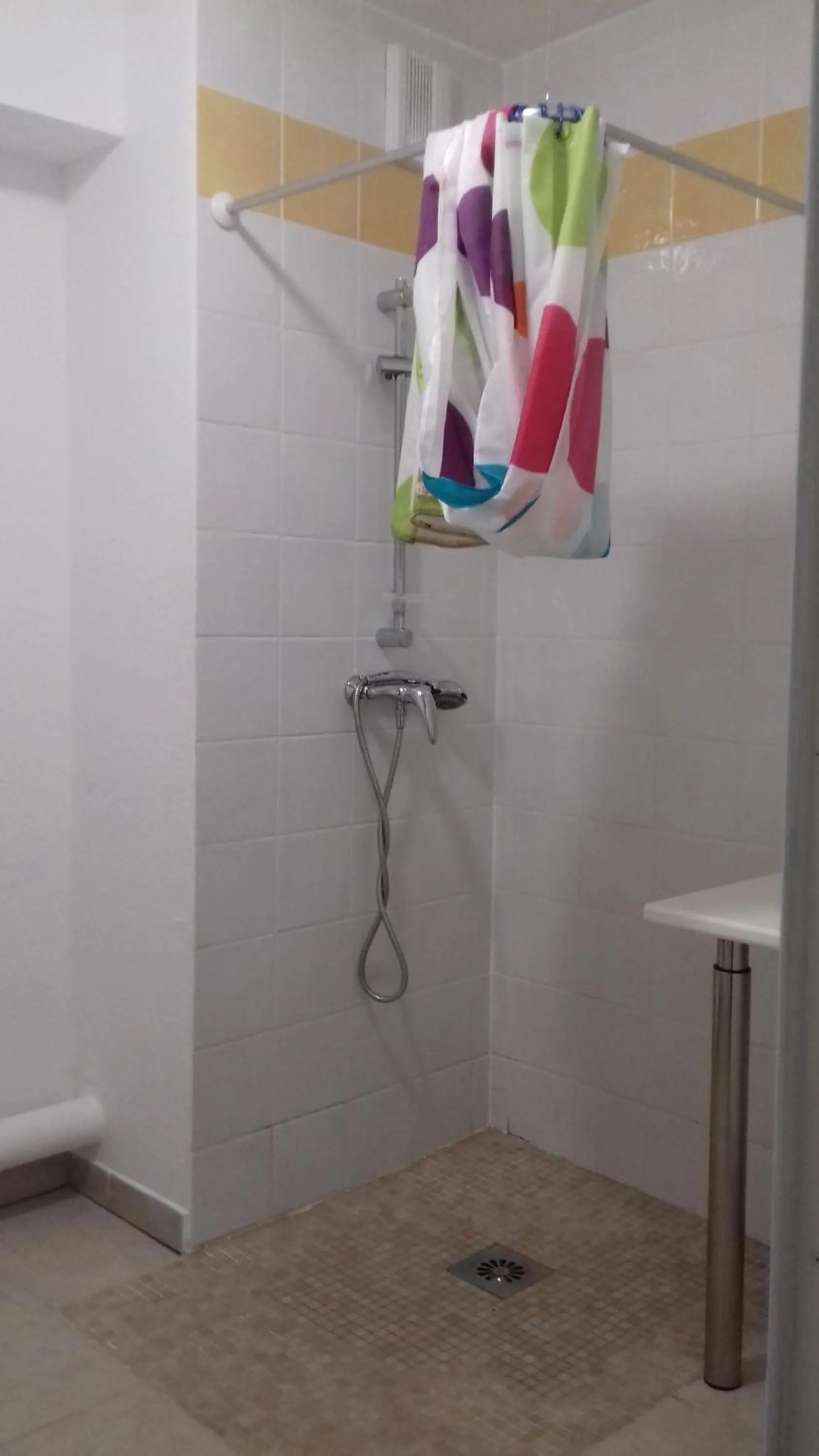 Shower in Résid'Artel Cadarache - ITER