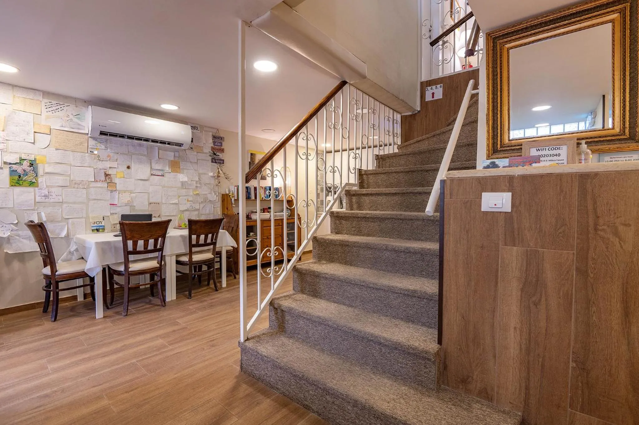 Lobby or reception in Mike's House Jerusalem