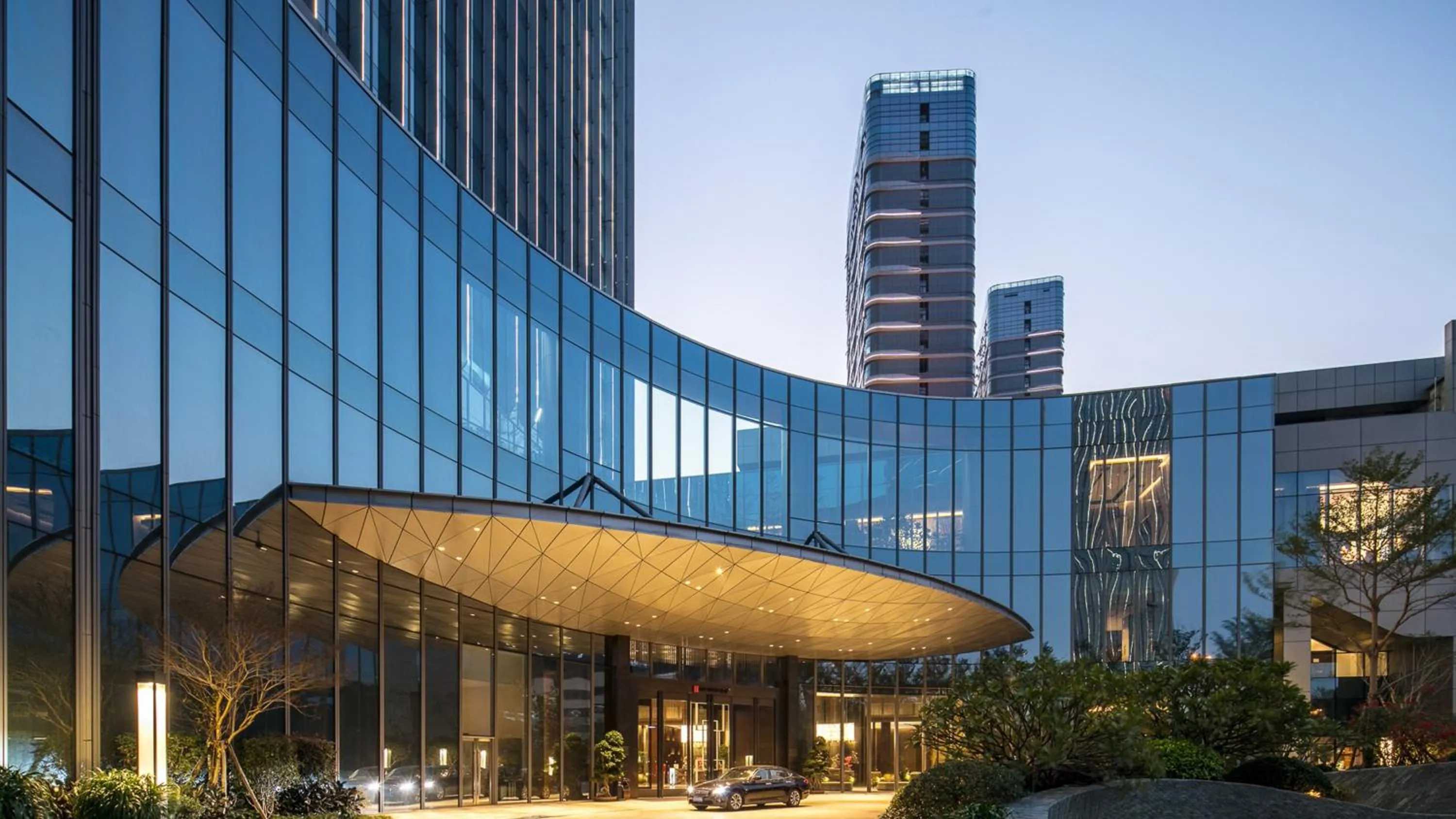 Property building in HUALUXE Xiamen Haicang Habour View