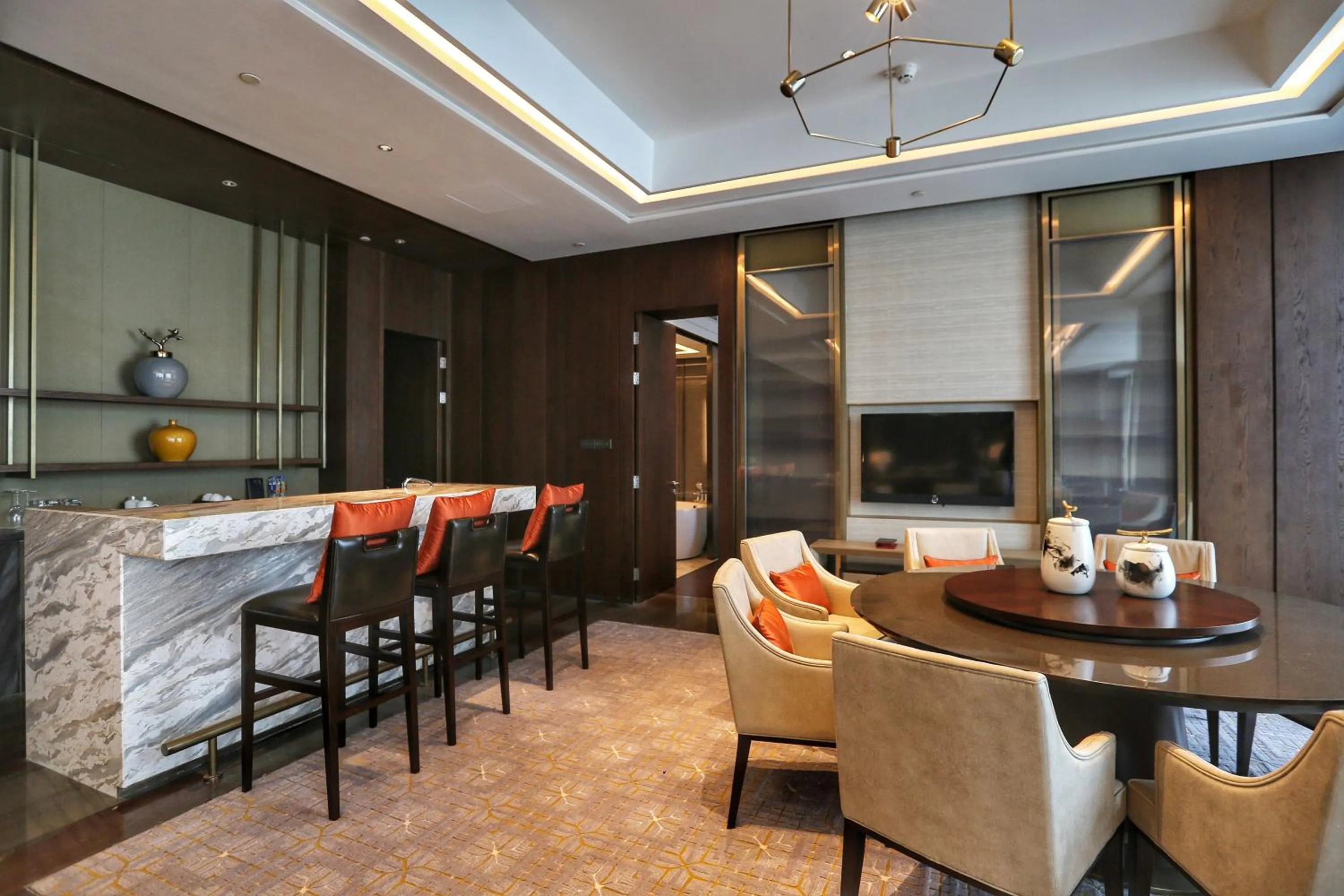 Restaurant/places to eat in HUALUXE Xiamen Haicang Habour View