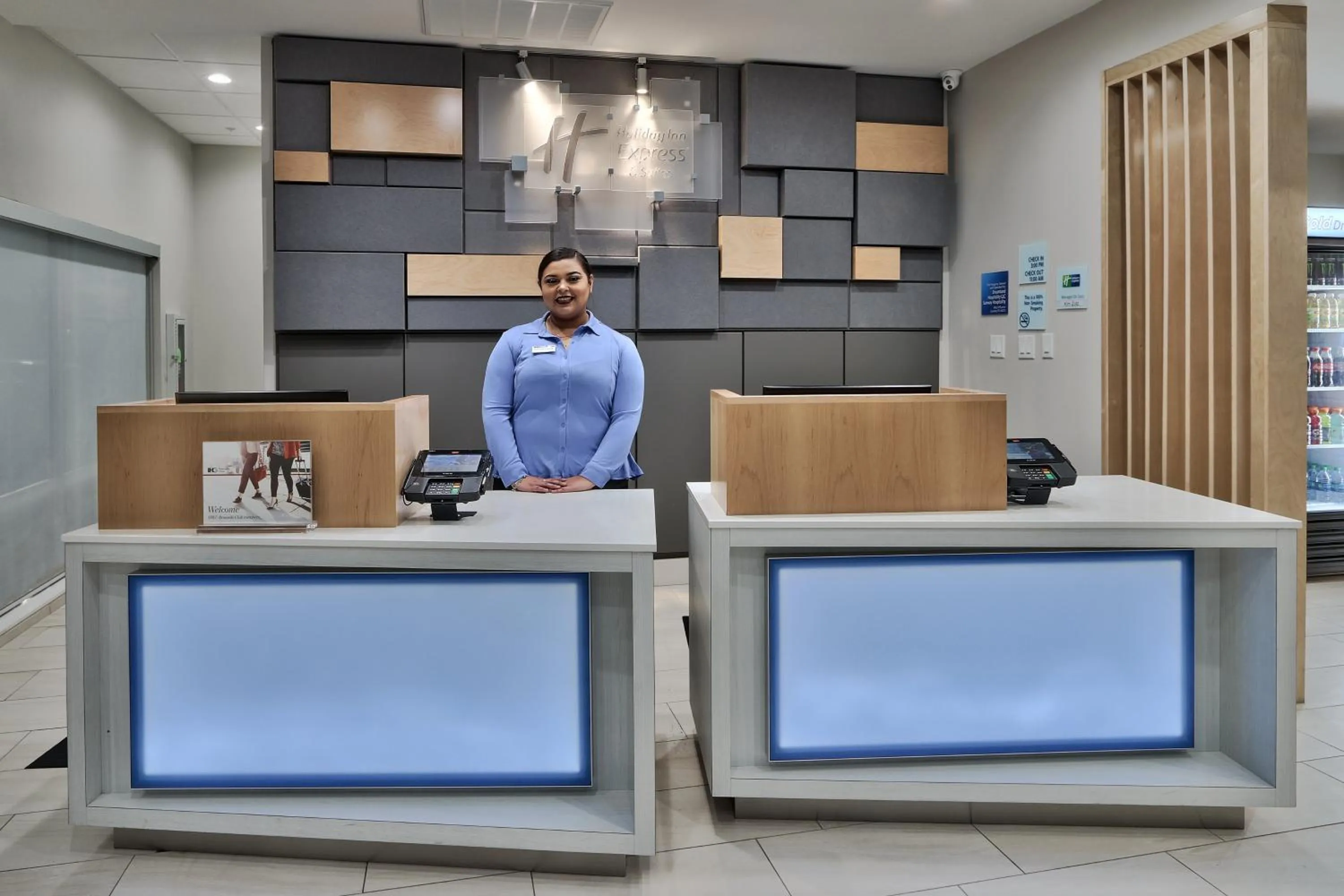 Lobby or reception in Holiday Inn Express & Suites - Houston East - Beltway 8 by IHG