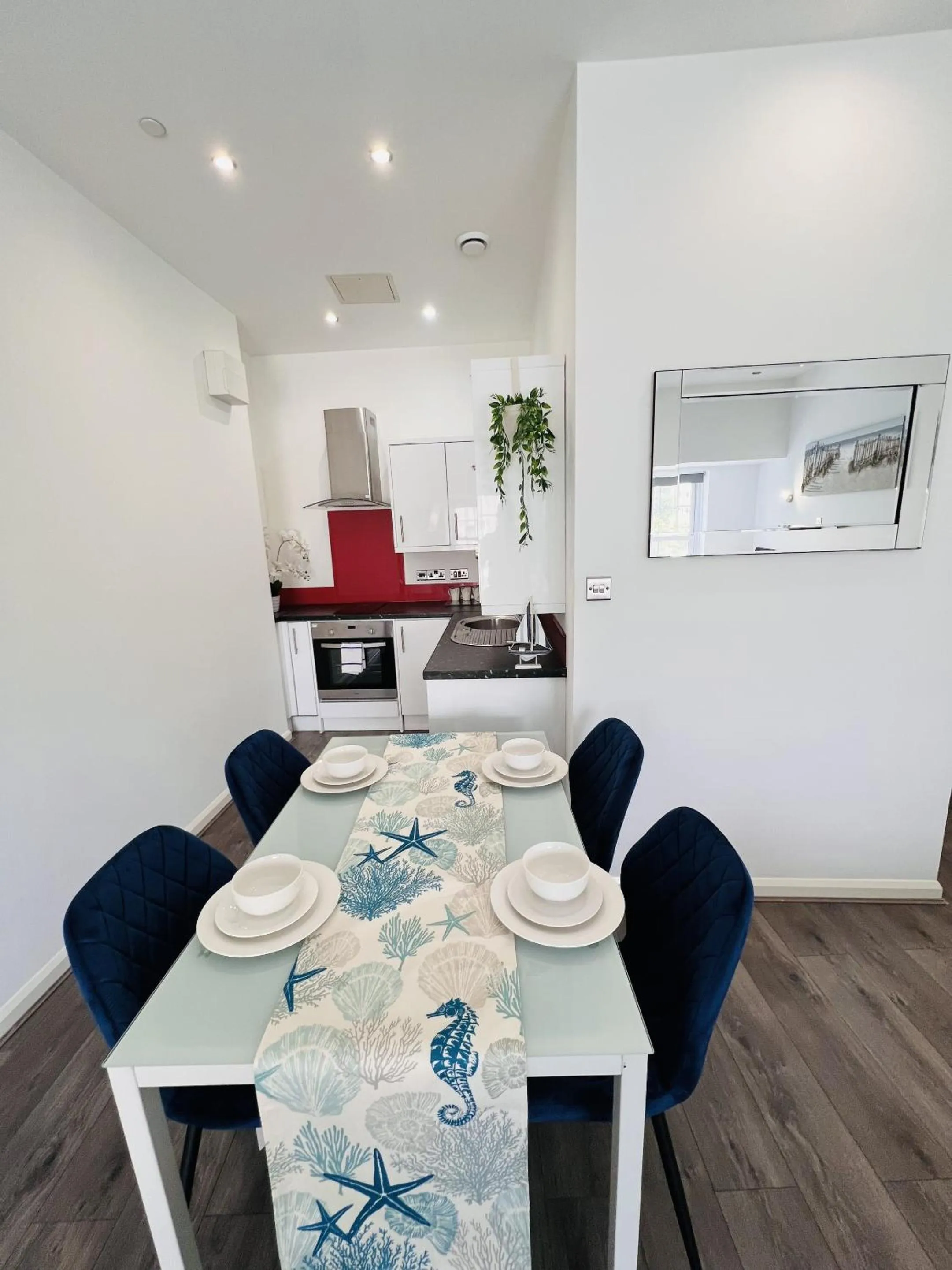 Kitchen or kitchenette in Fox House Studios, City centre Aparthotel