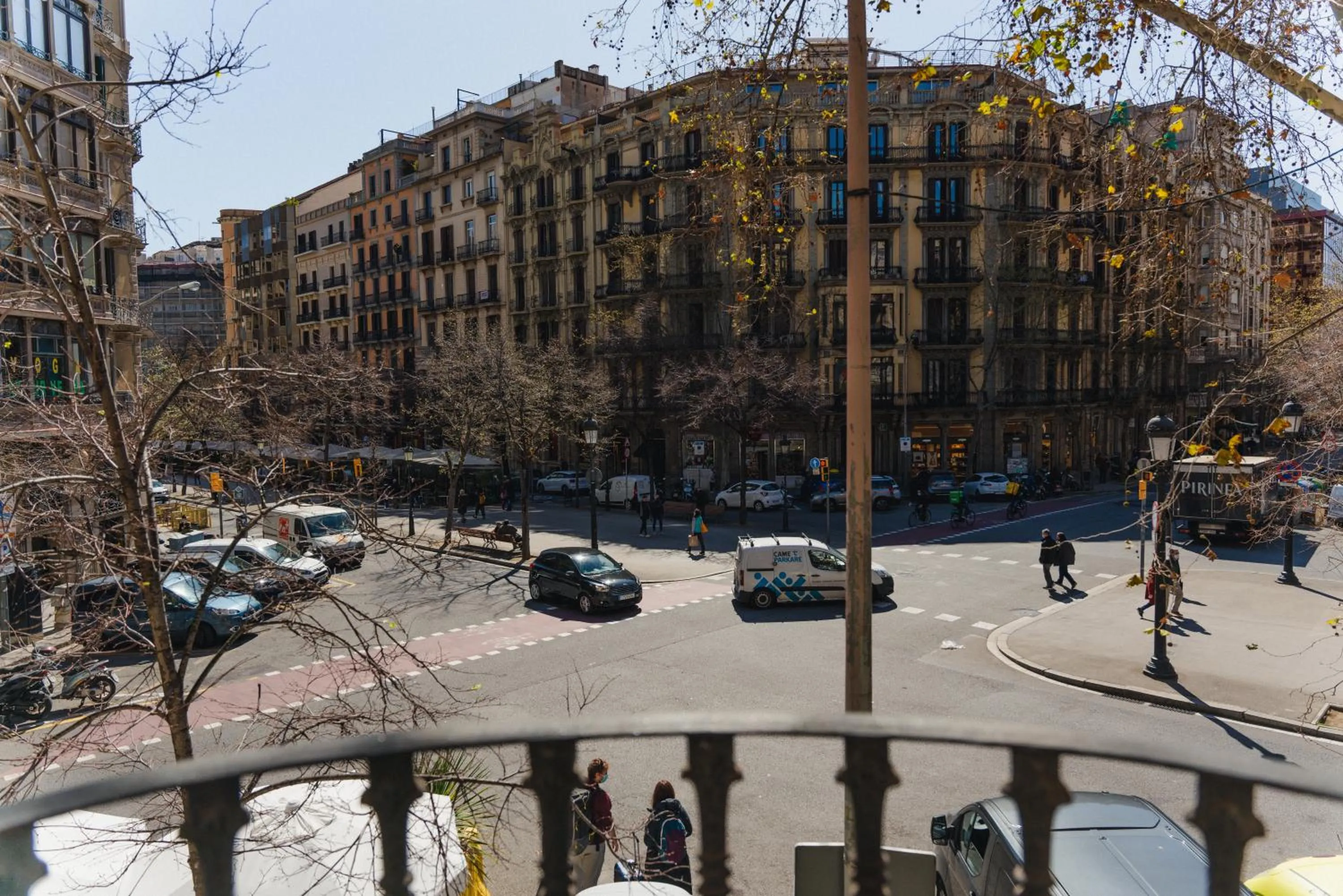 Neighbourhood in Cosmopolitan Boutique Rambla