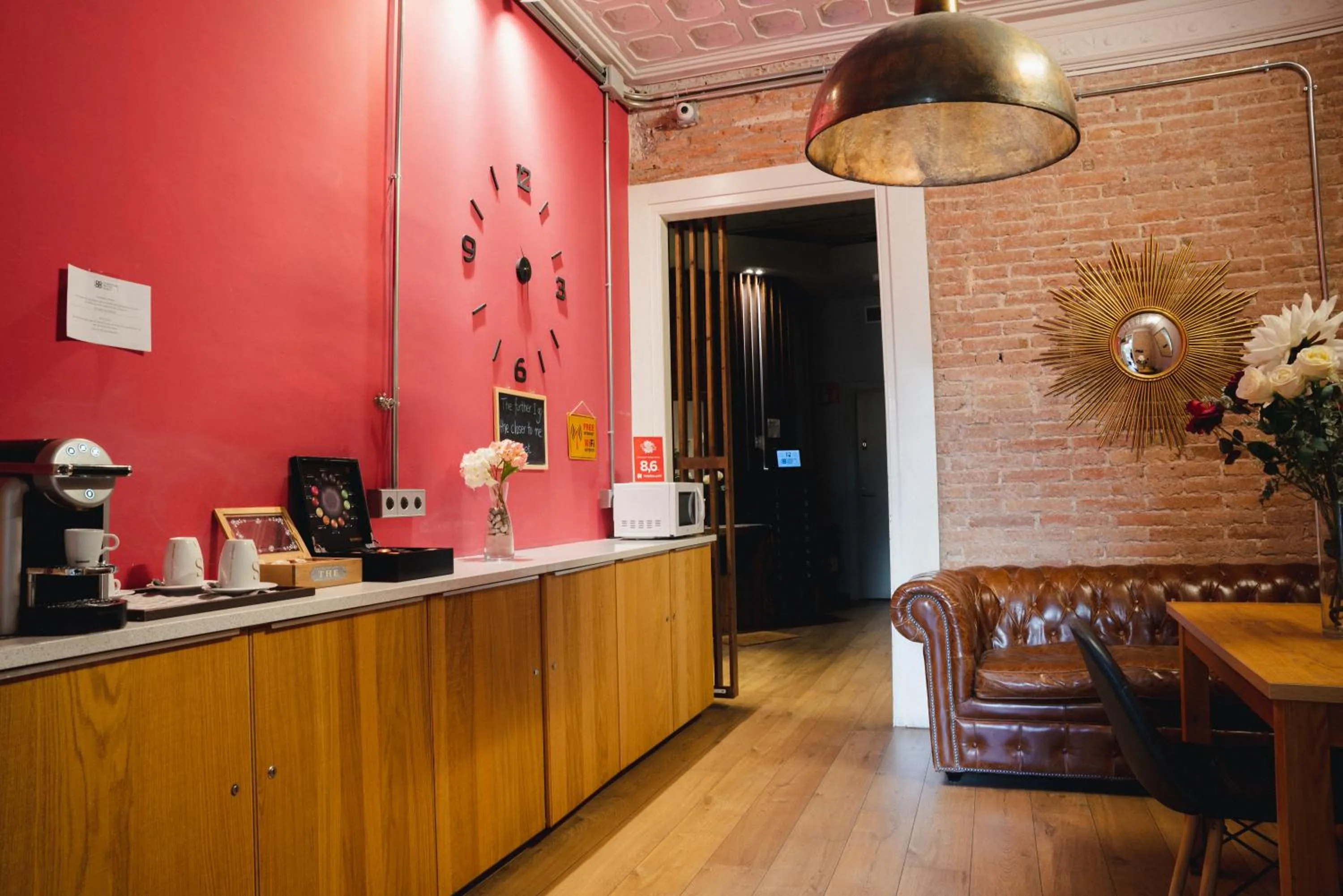 Coffee/tea facilities in Cosmopolitan Boutique Rambla