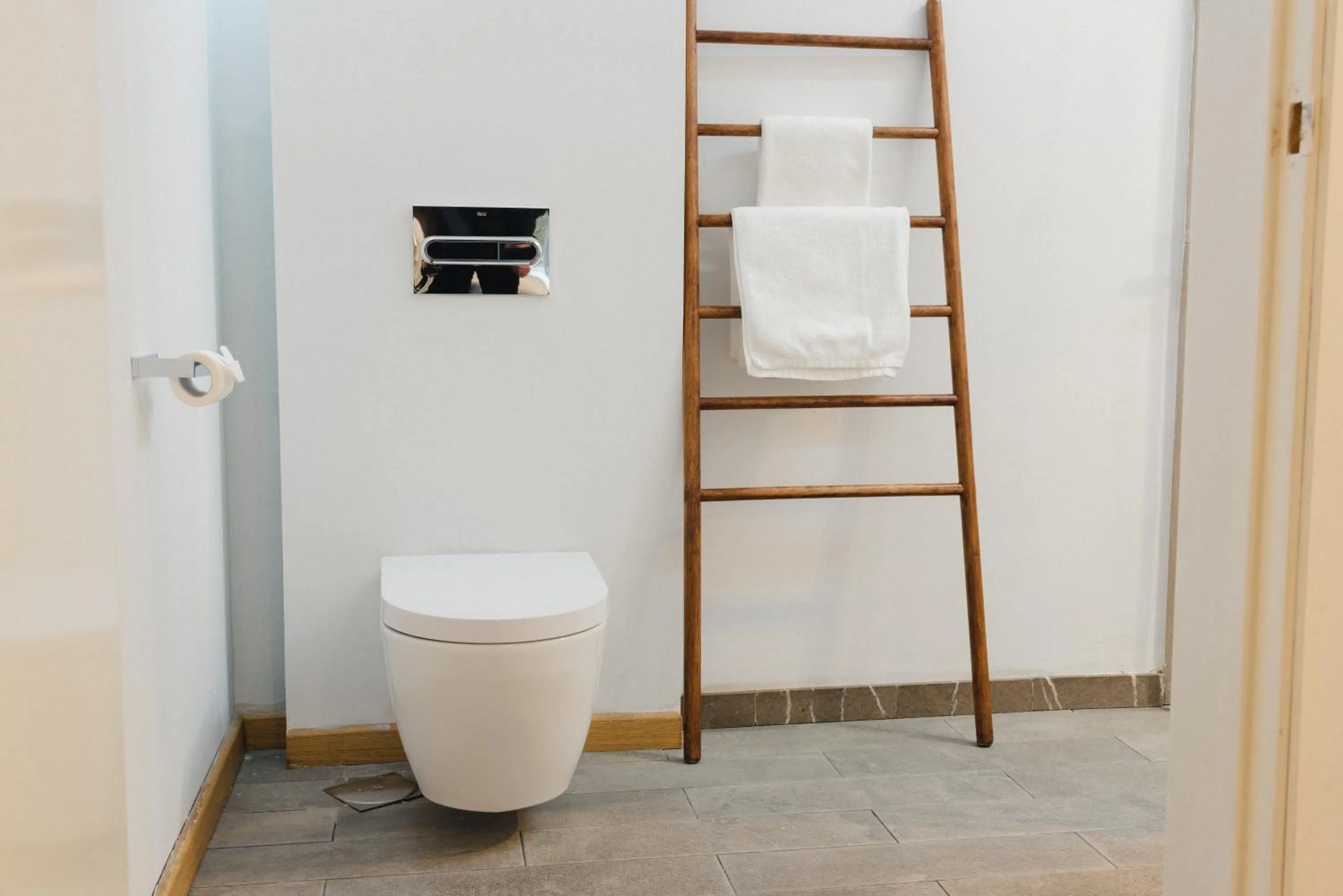 Bathroom in Cosmopolitan Boutique Rambla