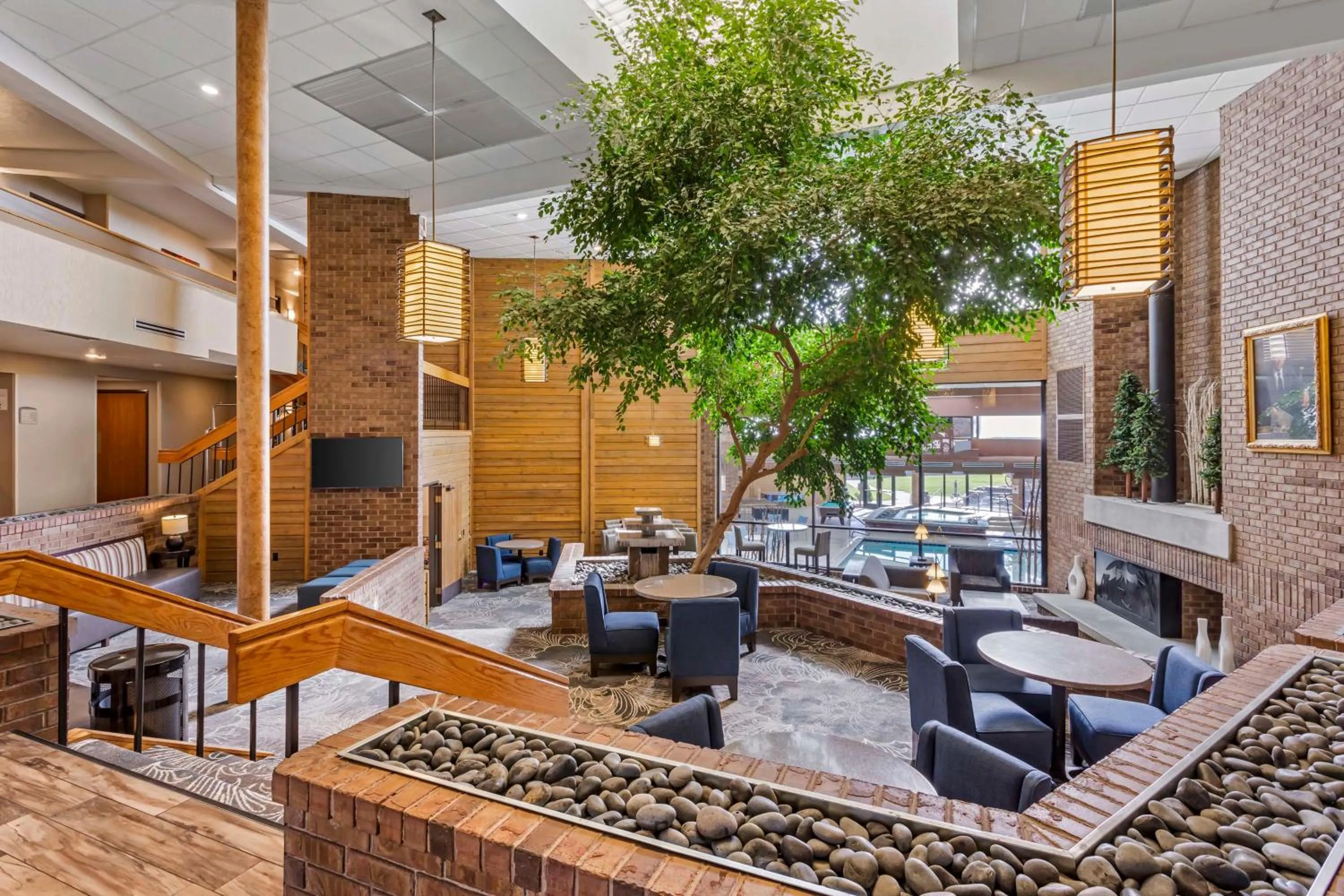 Lobby or reception in Best Western Plus Landmark Inn