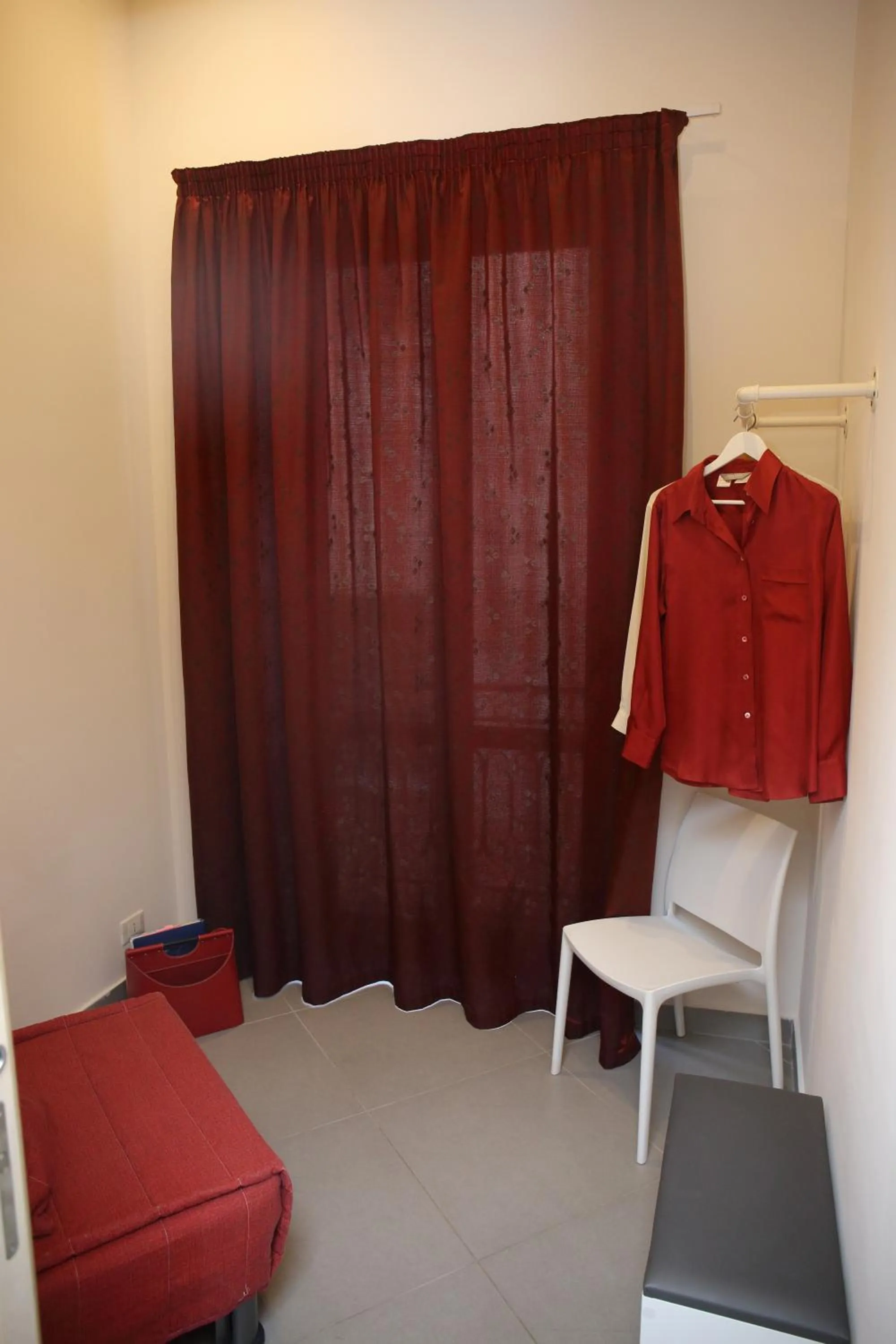 Seating area in Palazzo Dei Corsari
