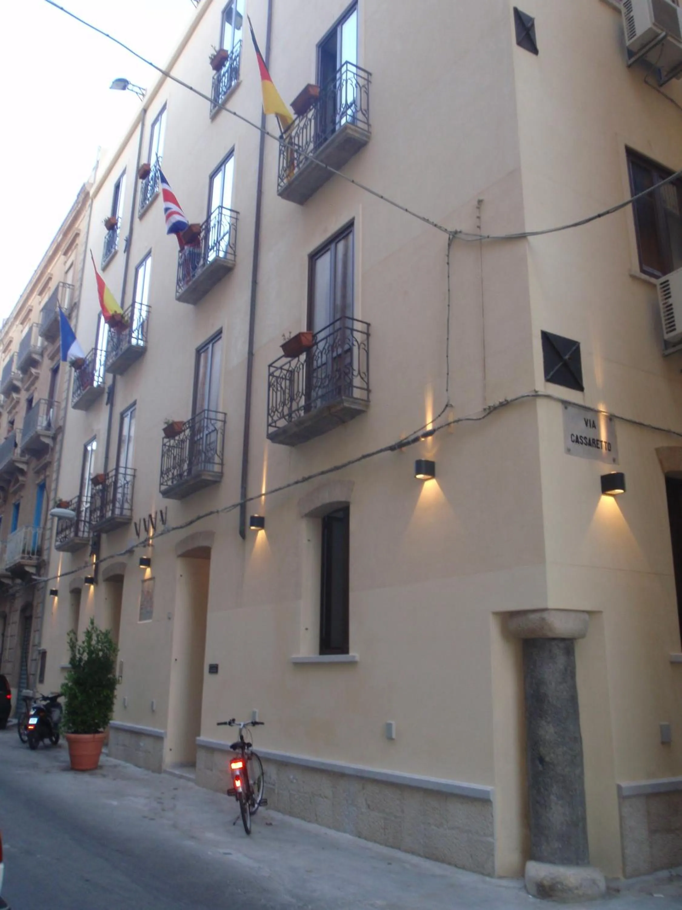 Property building in Palazzo Dei Corsari