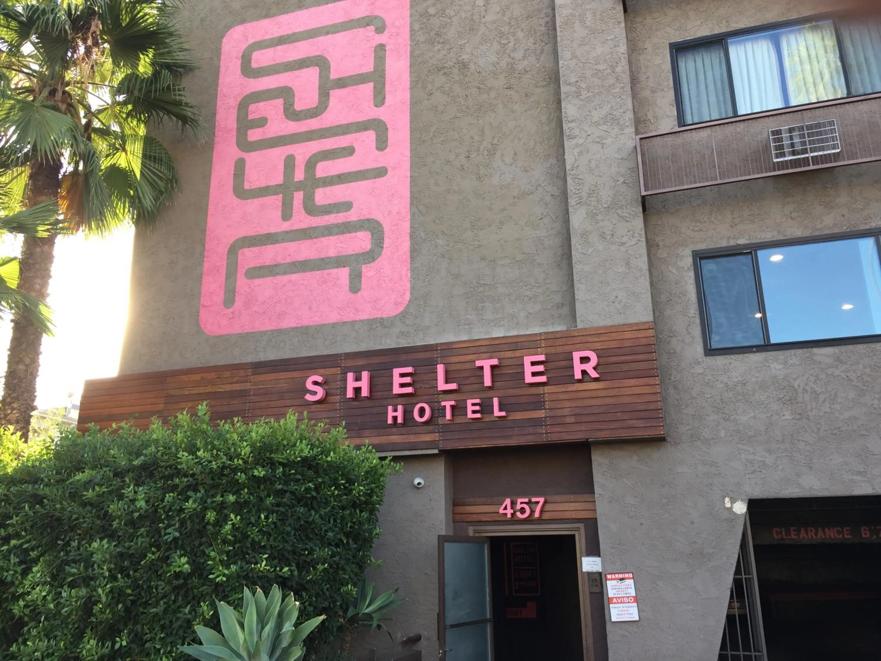 Facade/entrance in Shelter Hotel Los Angeles