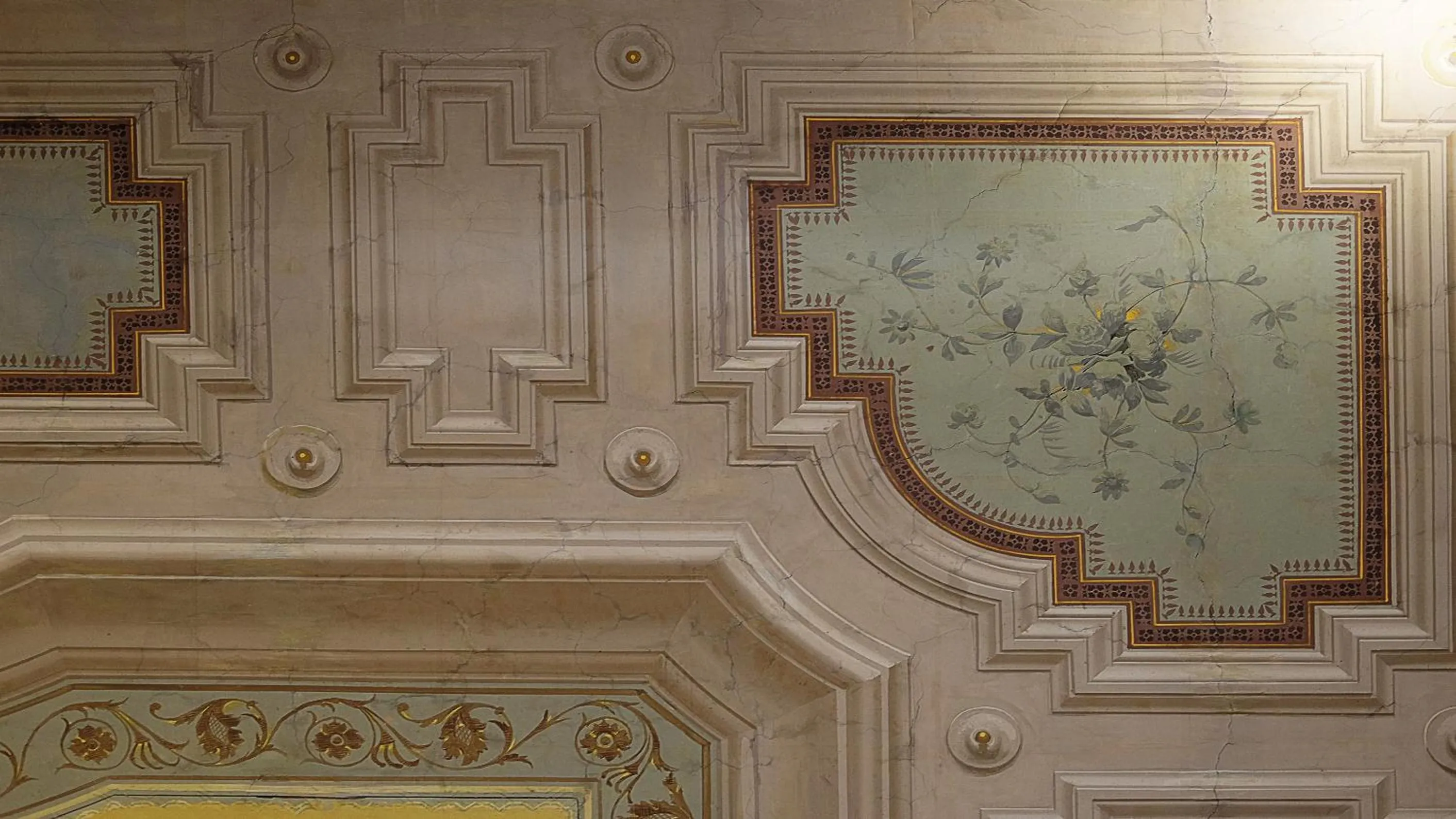 Decorative detail in Nobildonne Relais