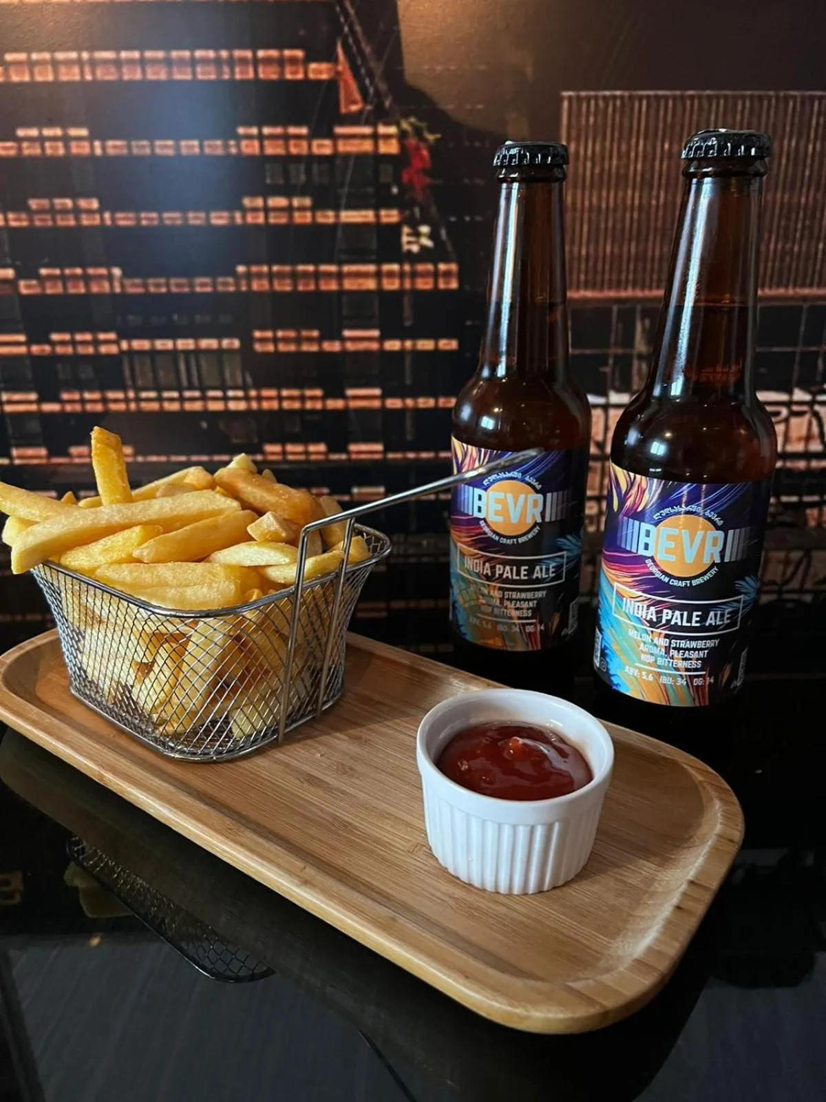 Restaurant/places to eat in Sky Inn Batumi