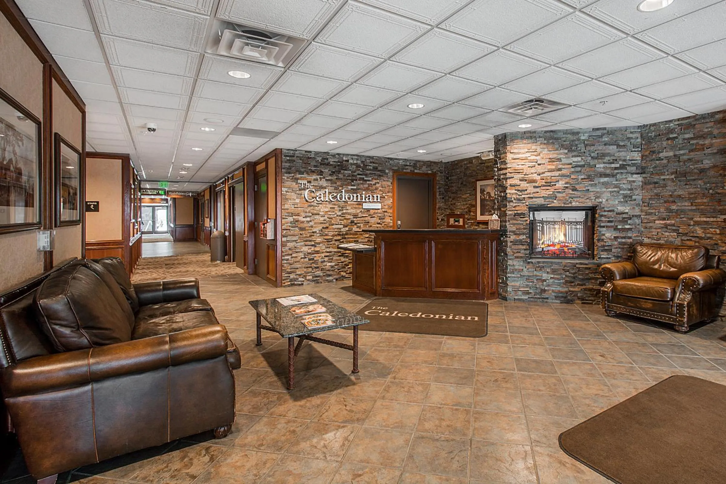 Lobby or reception in The Caledonian by All Seasons Resort Lodging