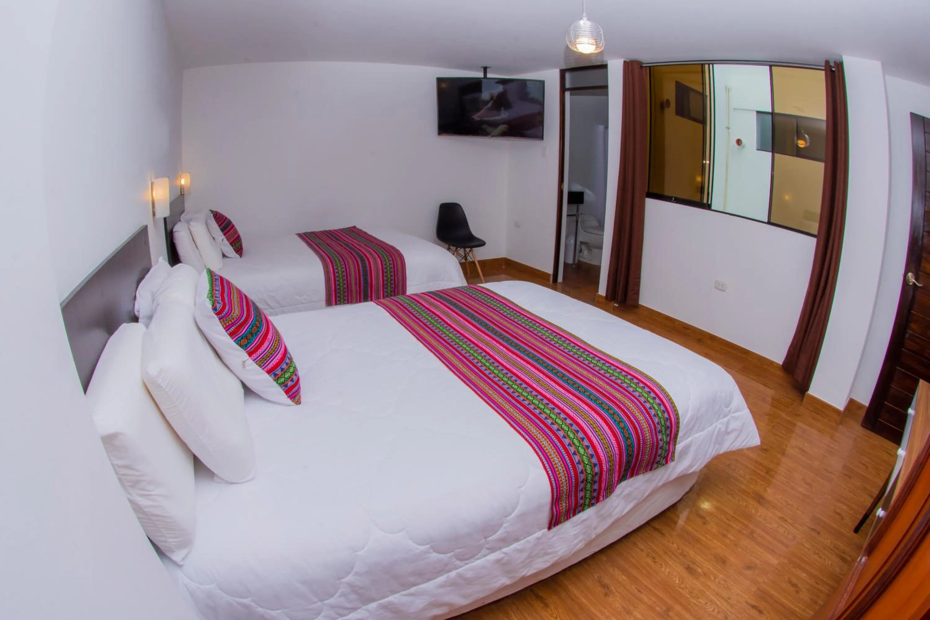 Photo of the whole room, Bed in La Casa de Los Balcones