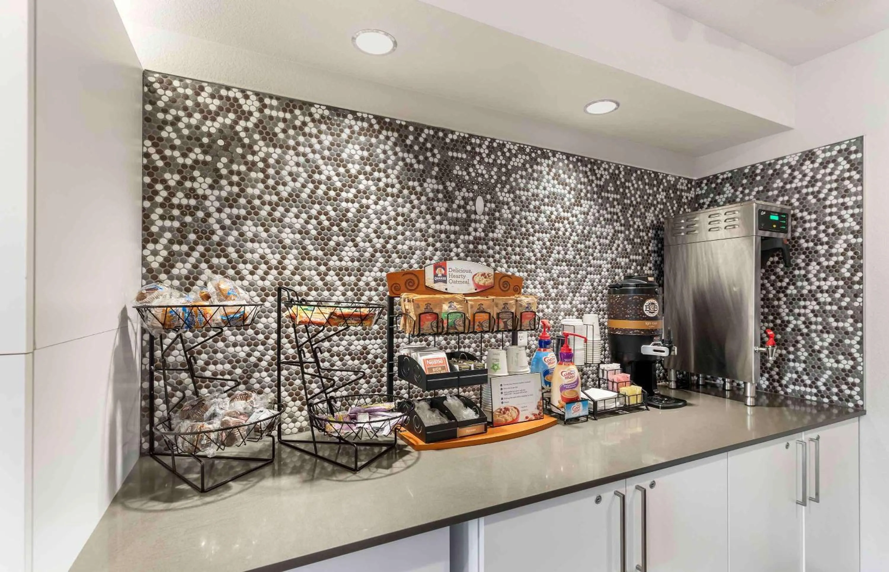 Breakfast in Extended Stay America Suites - Denver - Centennial