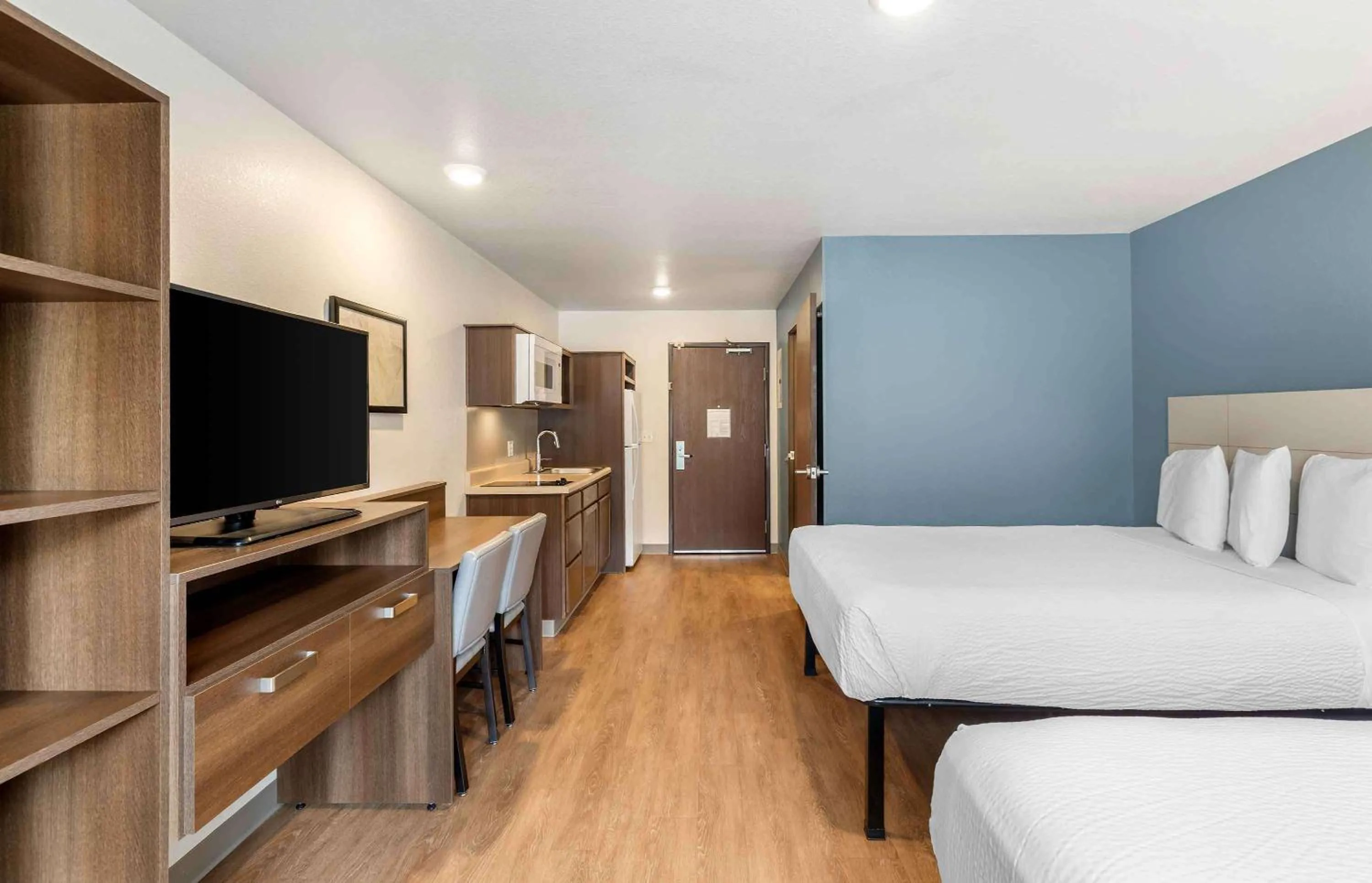Bedroom, Bed in Extended Stay America Suites - Denver - Centennial