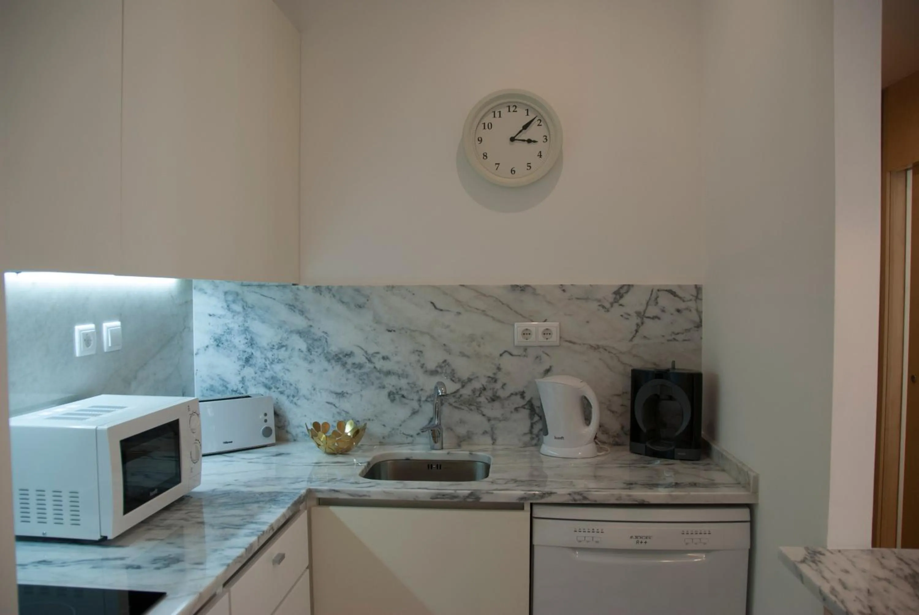 Lounge or bar in OportoView Alegria Apartment