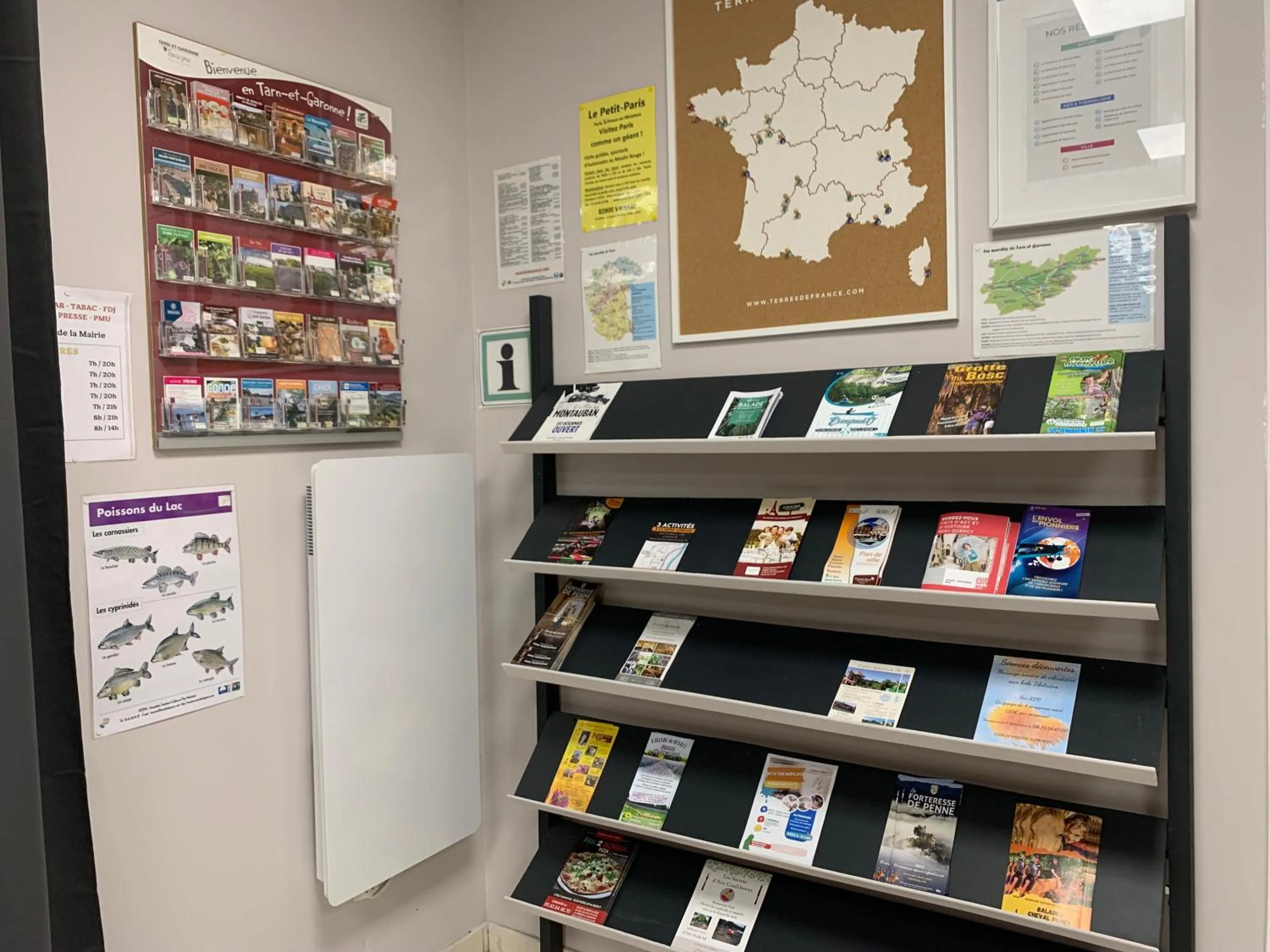 Lobby or reception in Terres de France - Les Hameaux des Lacs