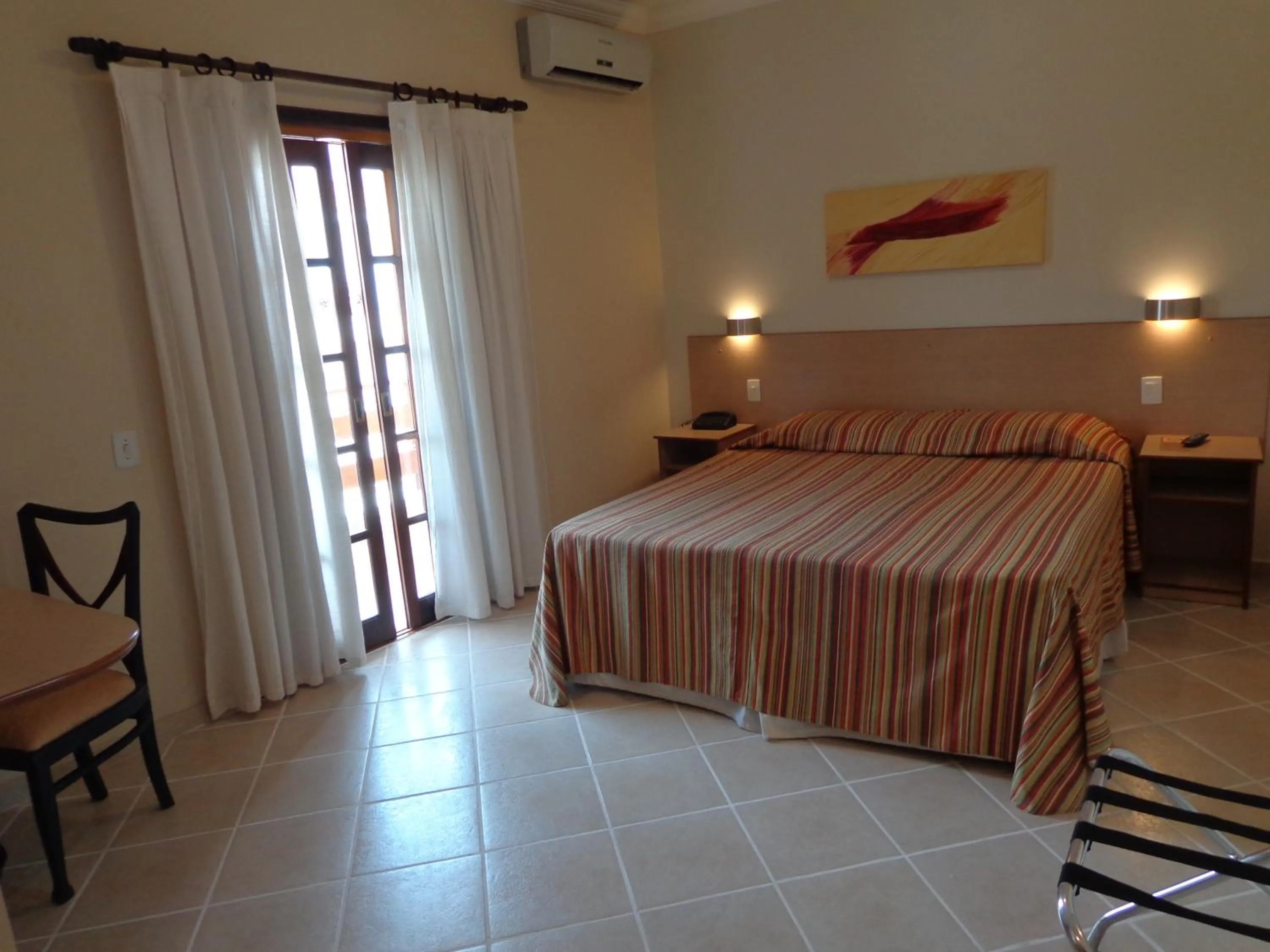 Bed in Hotel Costa Balena-Piscina Aquecida Coberta