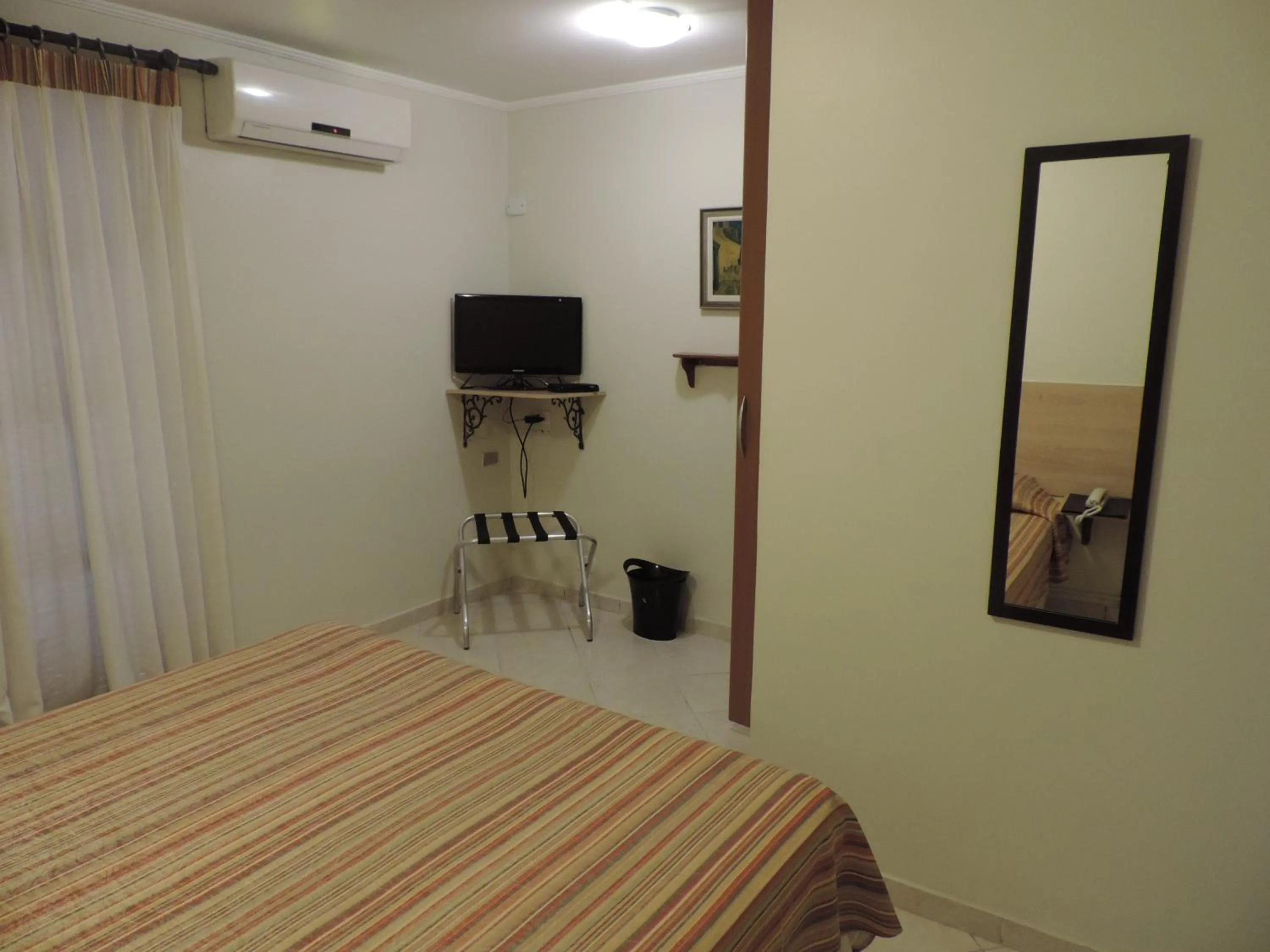 Bed in Hotel Costa Balena-Piscina Aquecida Coberta