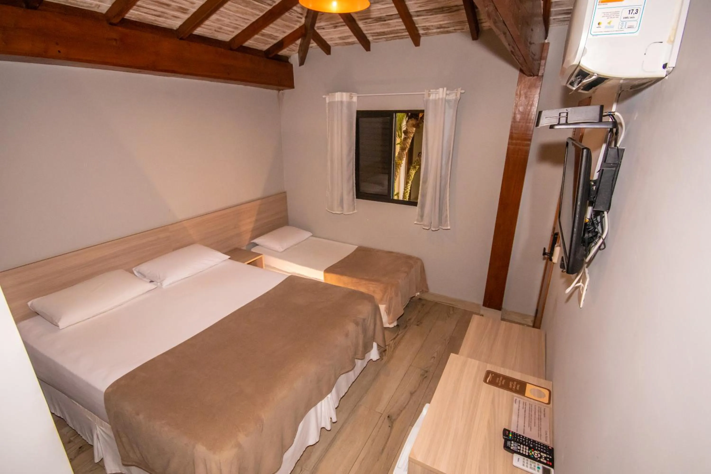 Bed in Hotel Costa Balena-Piscina Aquecida Coberta