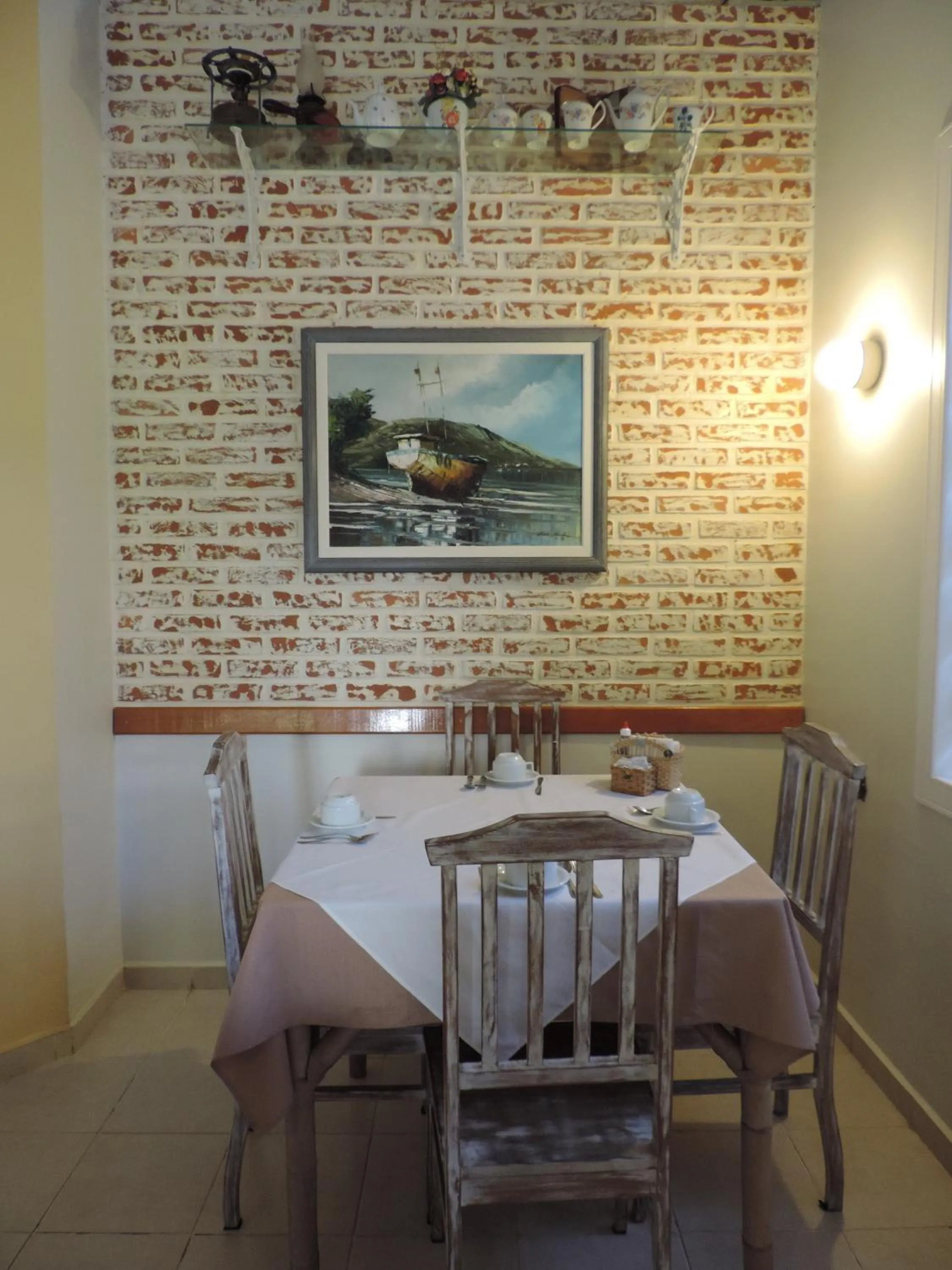 Restaurant/places to eat in Hotel Costa Balena-Piscina Aquecida Coberta