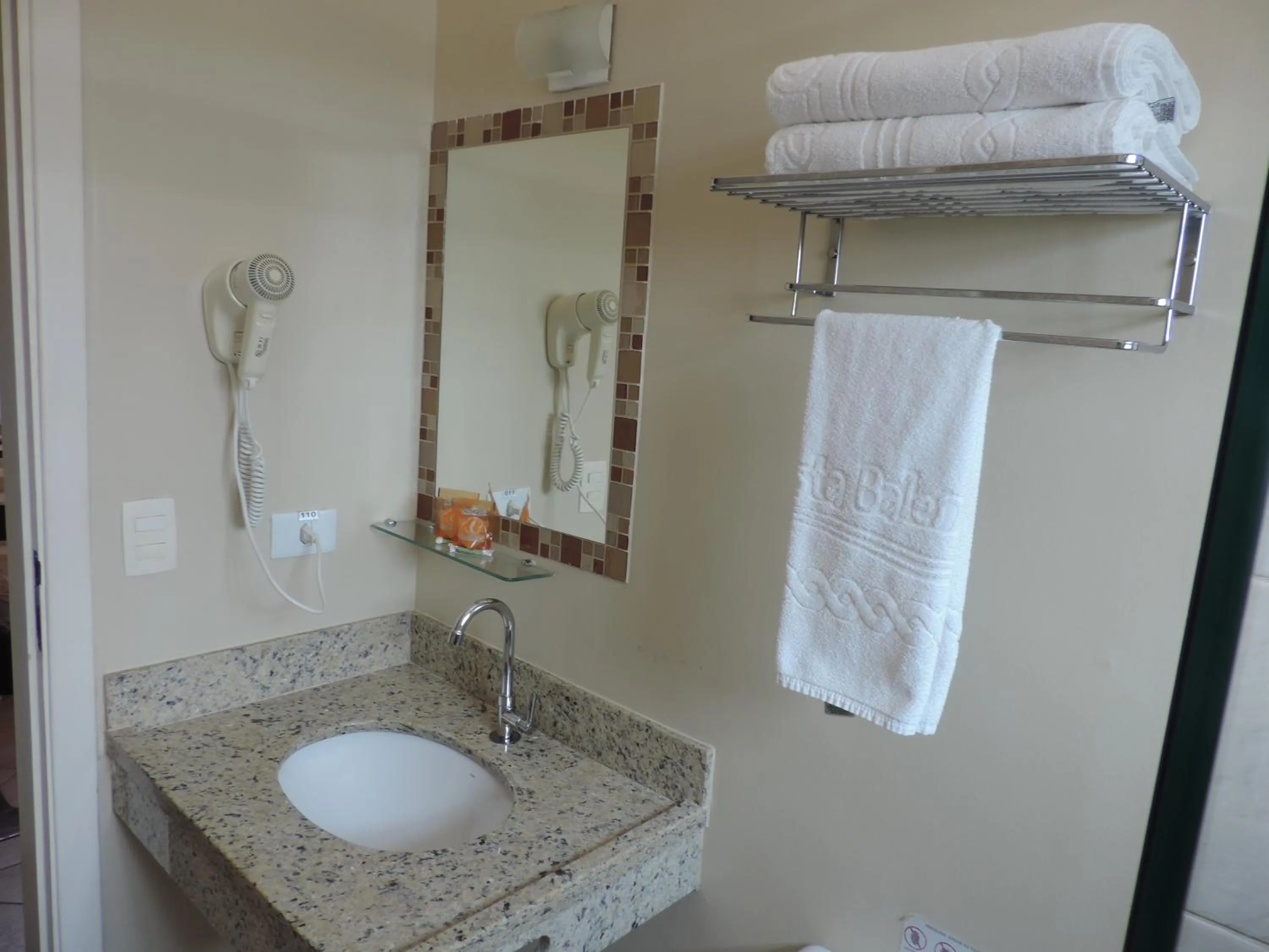 Hotel Costa Balena-Piscina Aquecida Coberta