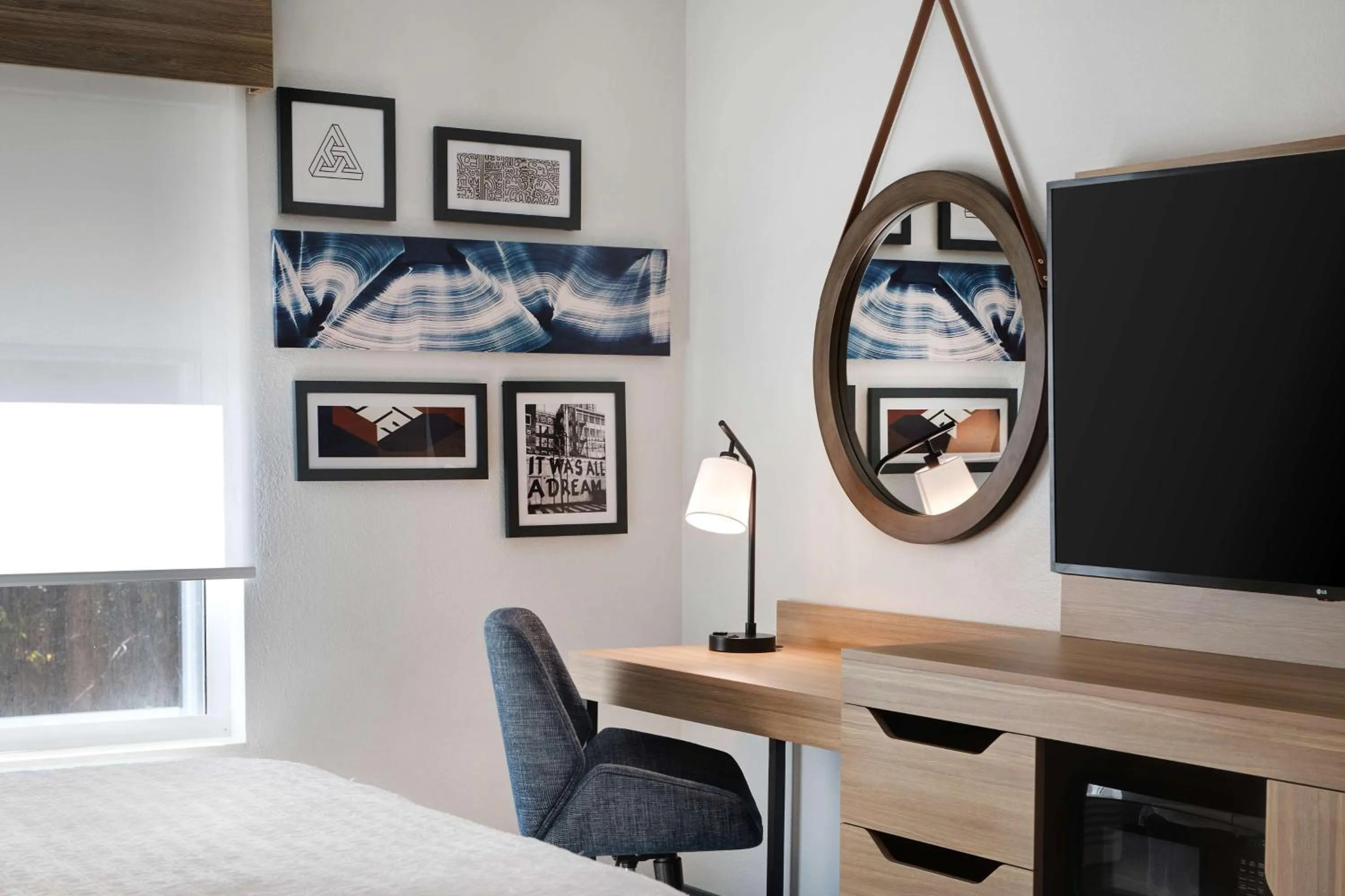 Bedroom, Bed in Hampton Inn Anderson/Alliance Business Park