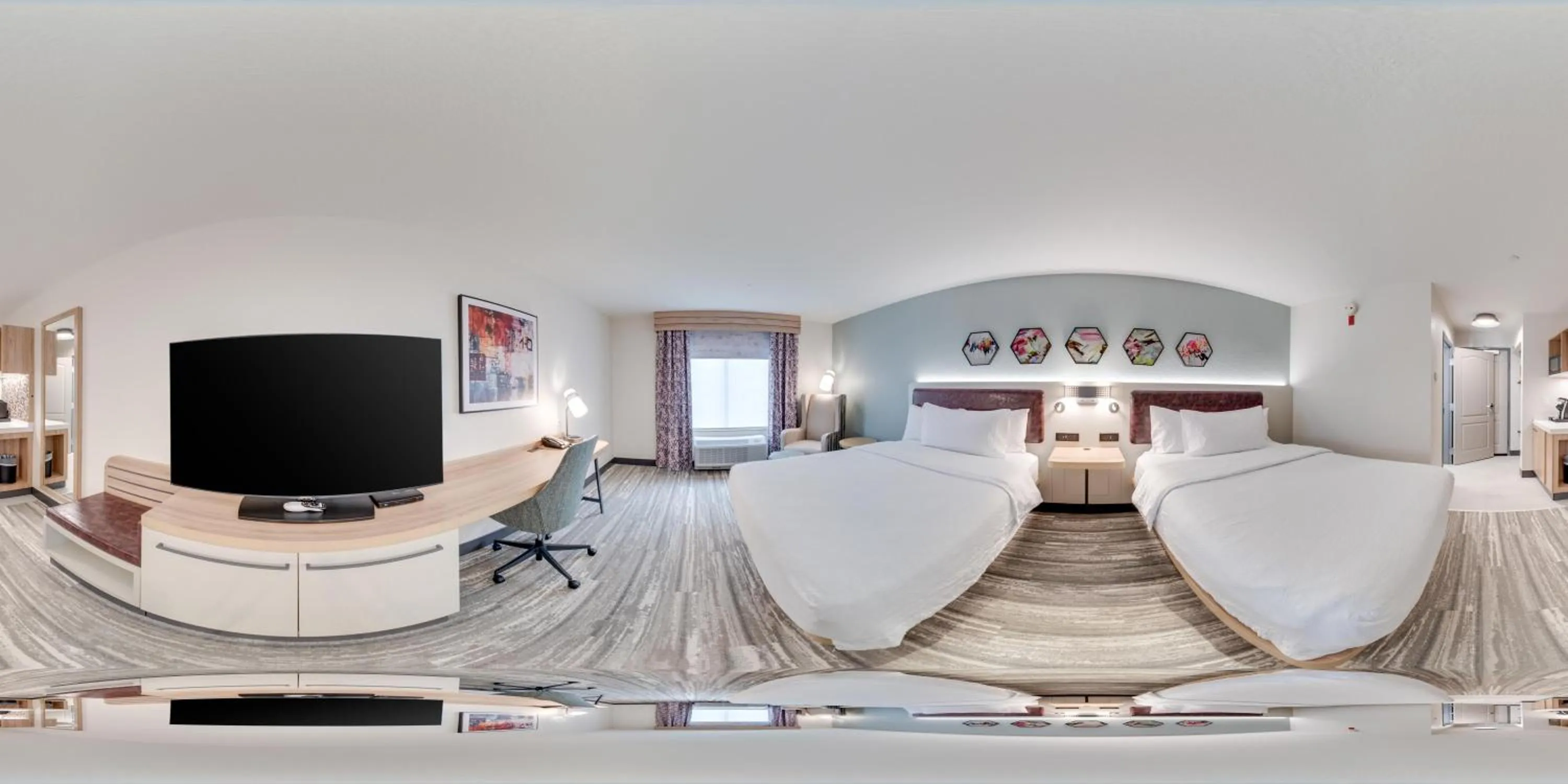 Bed in Hilton Garden Inn Cartersville