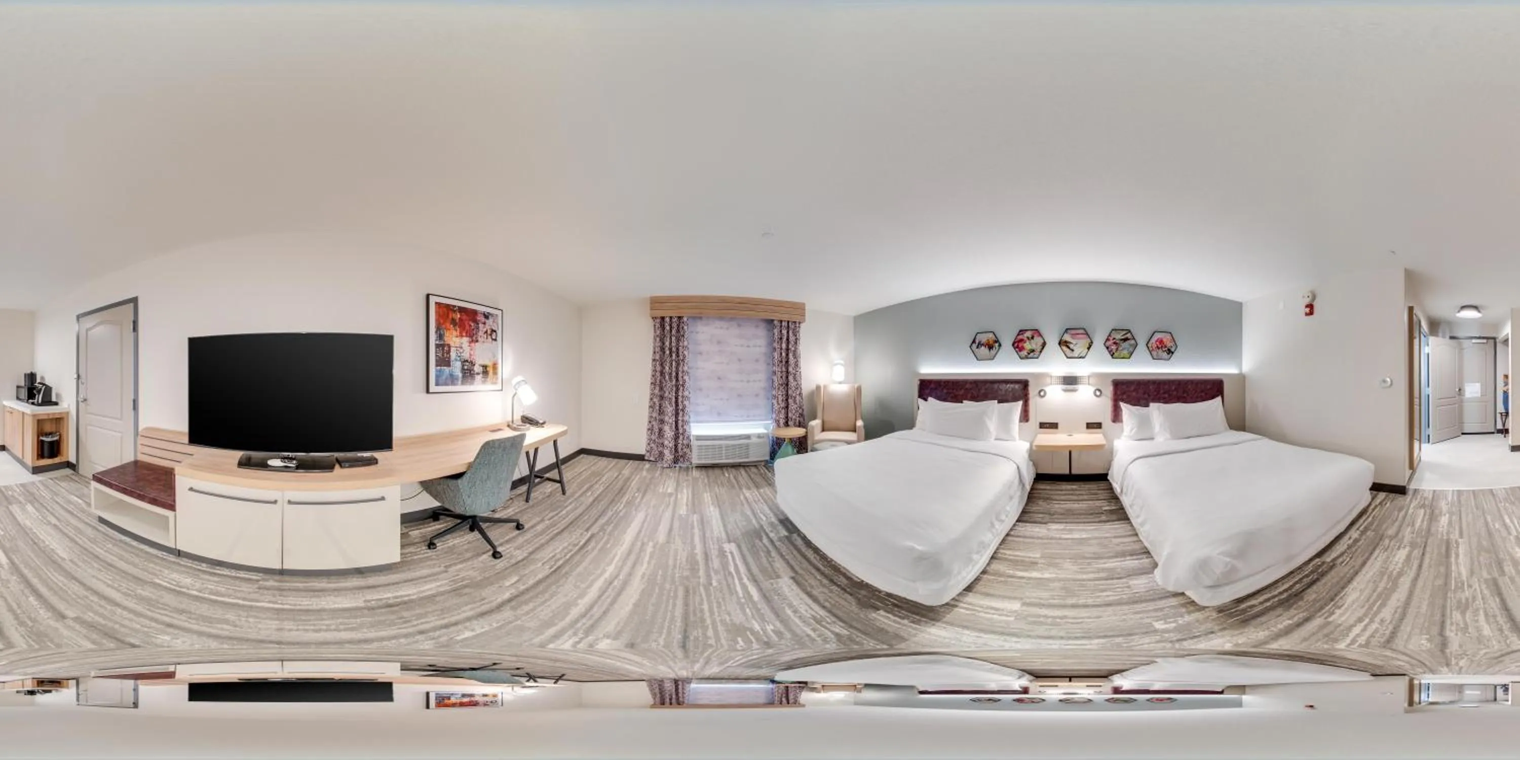 Bed in Hilton Garden Inn Cartersville