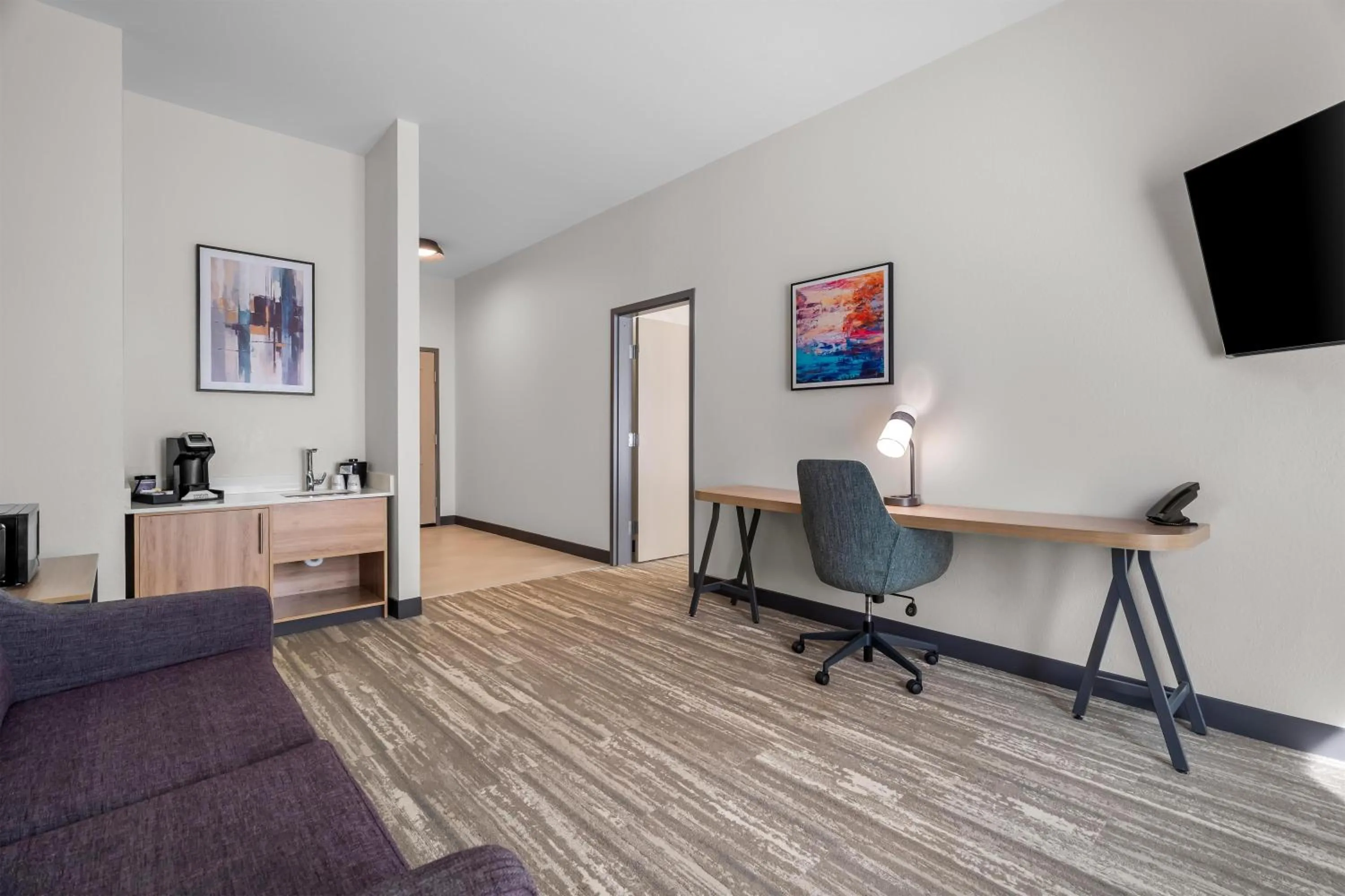 Bedroom in Hilton Garden Inn Cartersville