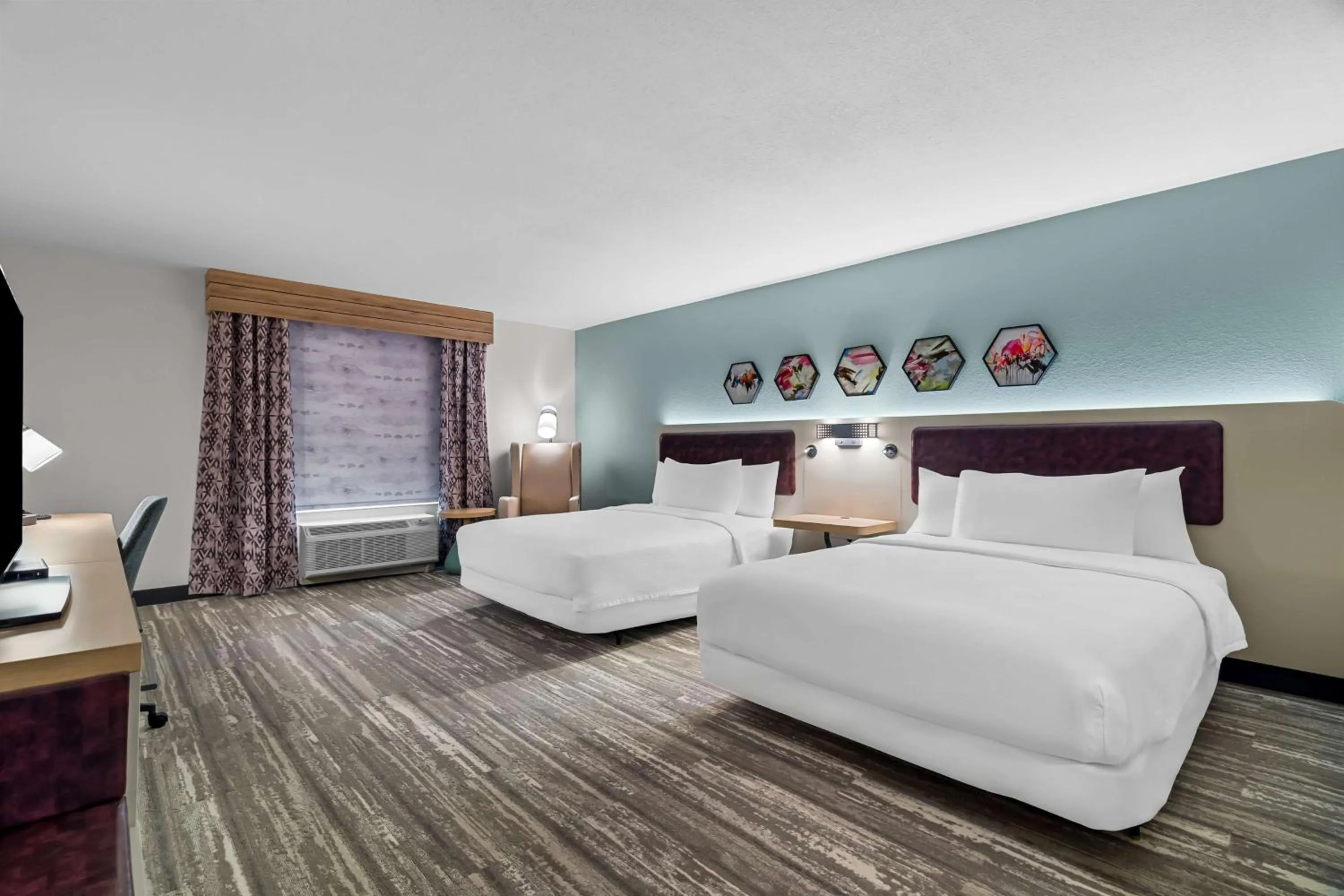 Bed in Hilton Garden Inn Cartersville