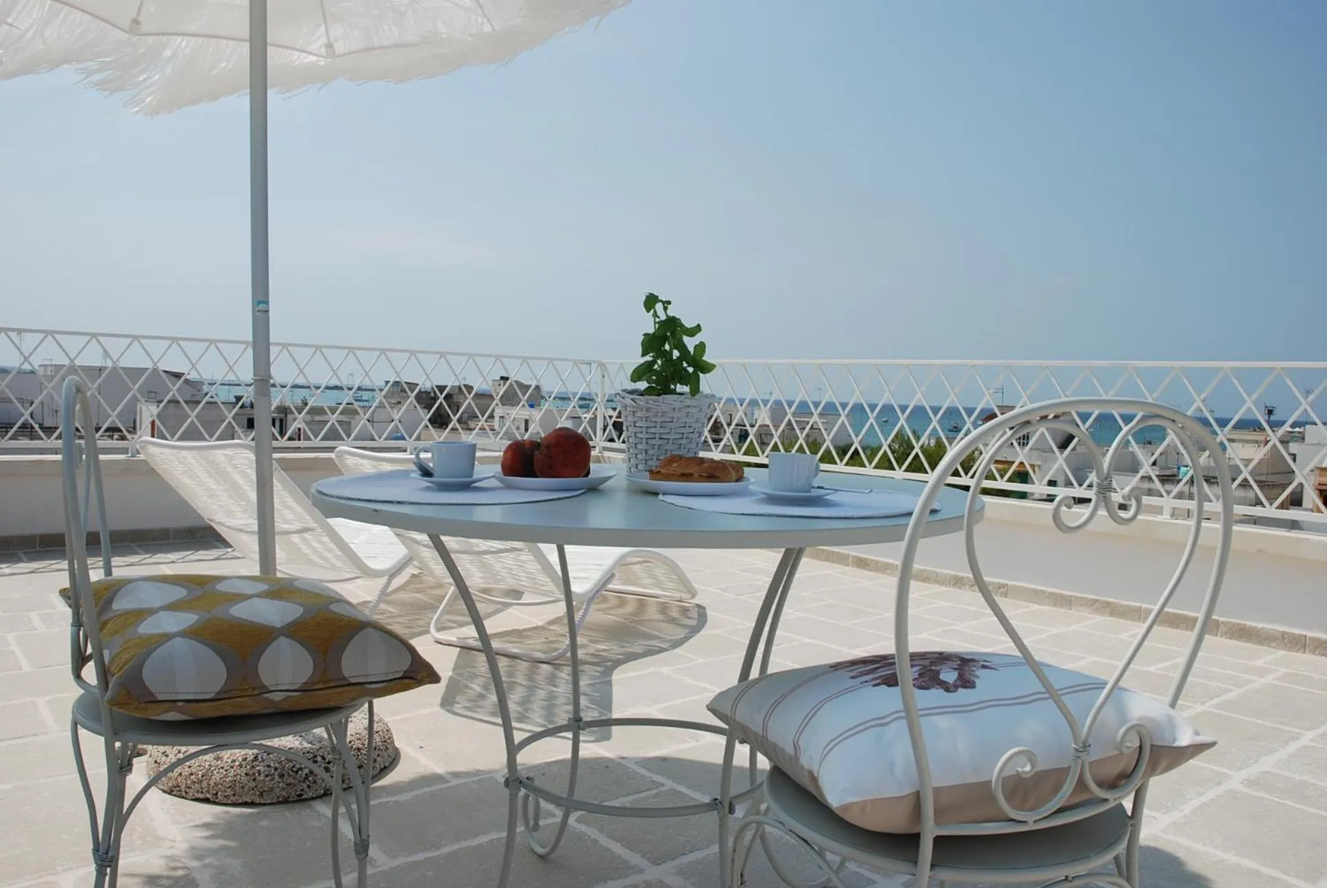 Balcony/Terrace in B&B Le Bateau Bleu Adults Only 12 plus