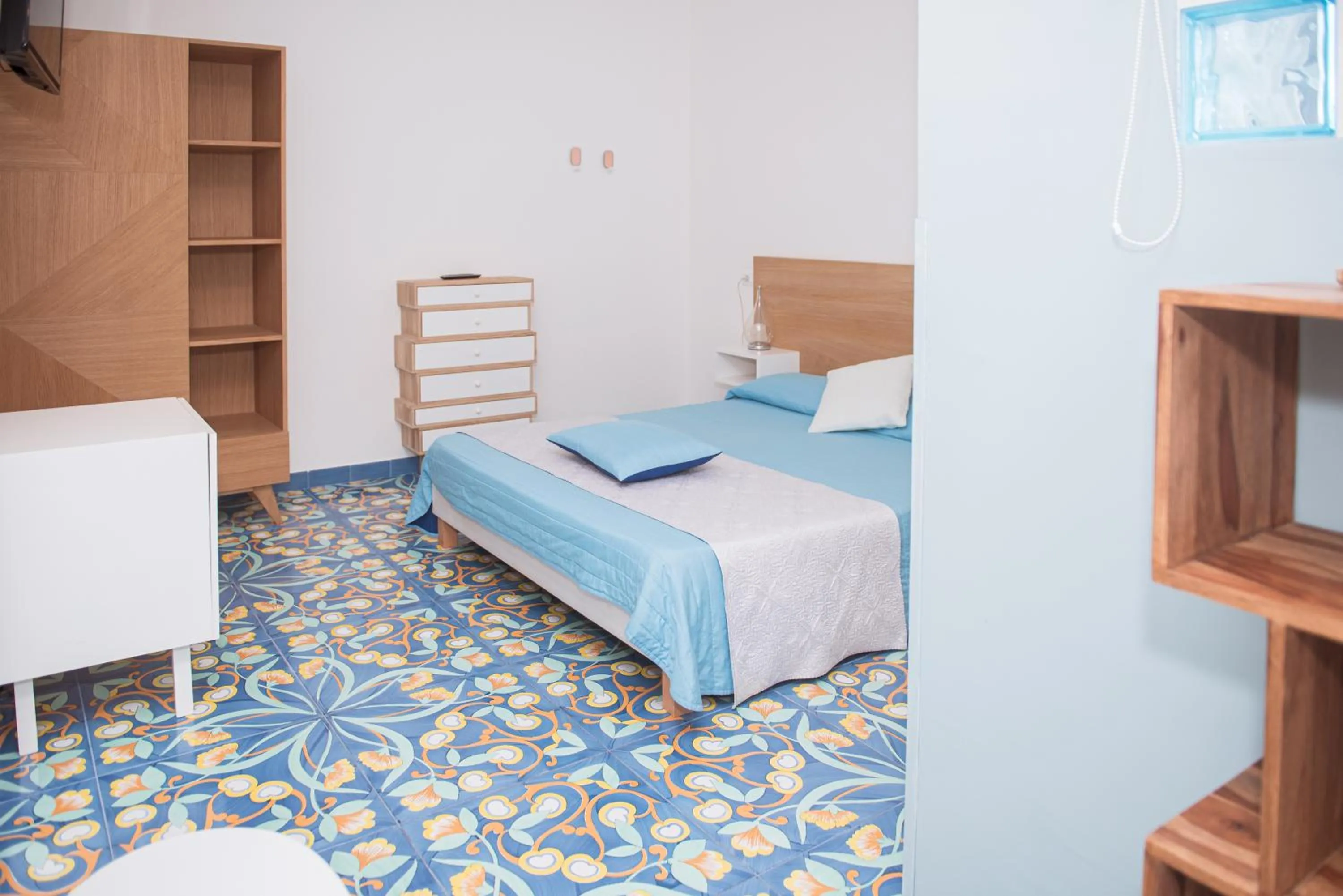 Bed in B&B Le Bateau Bleu Adults Only 12 plus