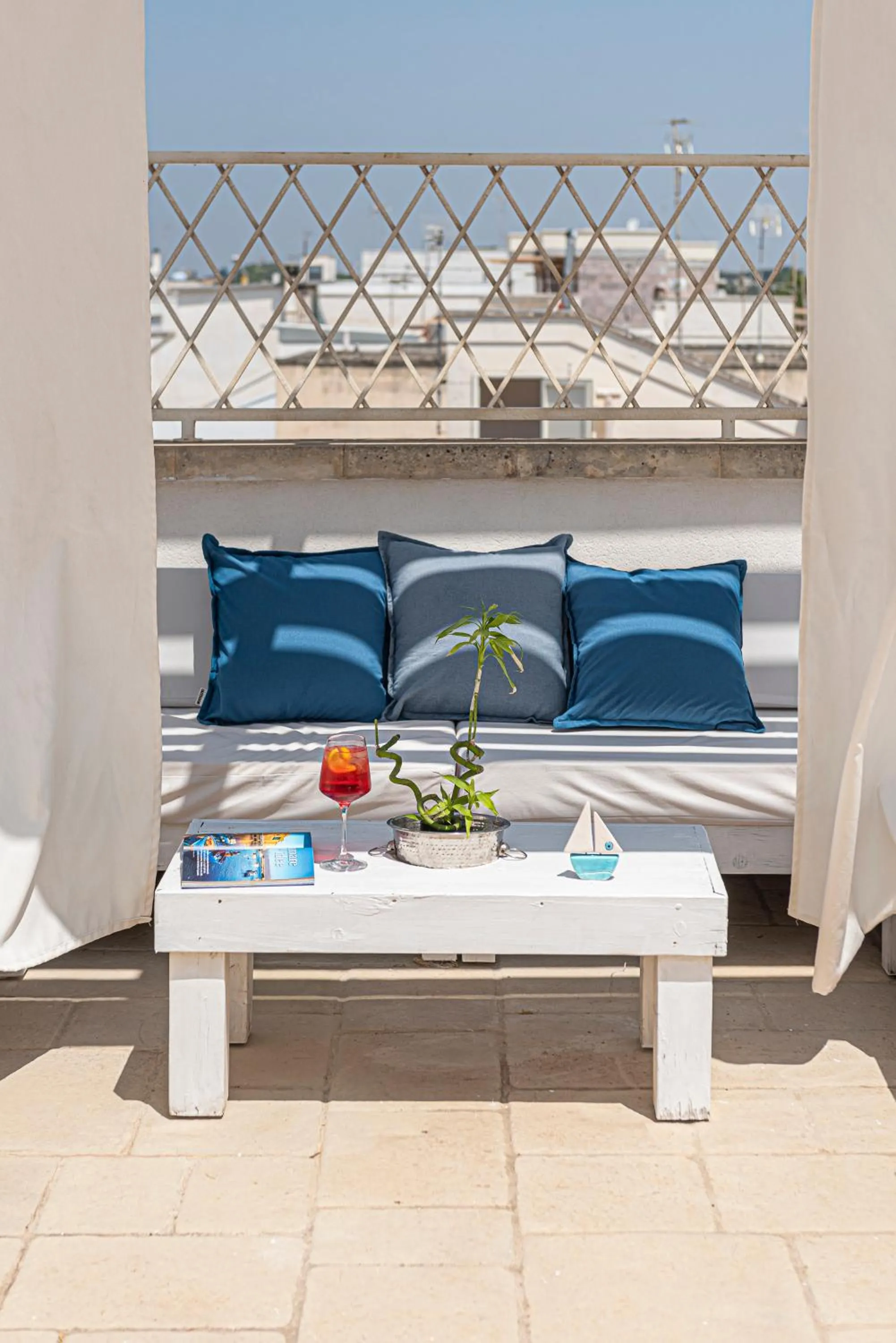 Balcony/Terrace in B&B Le Bateau Bleu Adults Only 12 plus