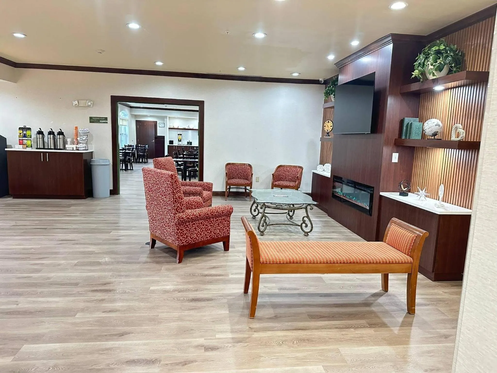 Lobby or reception in Country Inn & Suites by Radisson, Concord (Kannapolis), NC