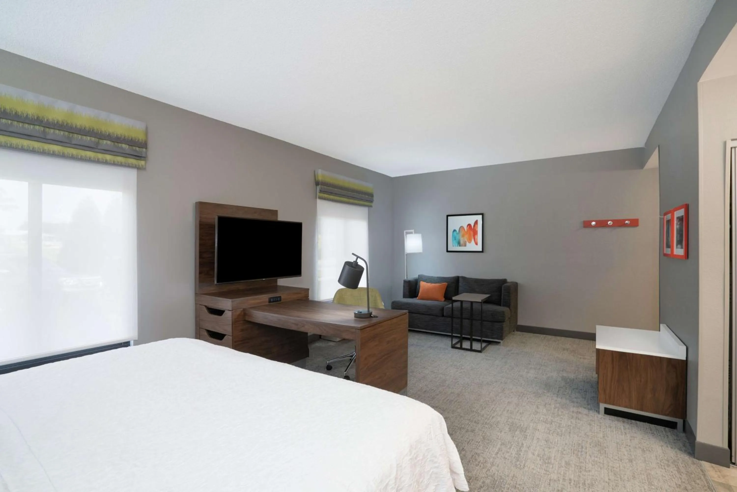 Bedroom, Bed in Hampton Inn & Suites Opelika-I-85 Auburn Area